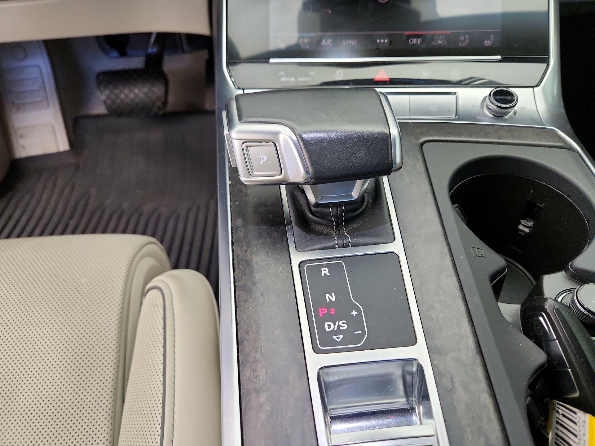 Thumbnail: 2019 Audi A6 - 18