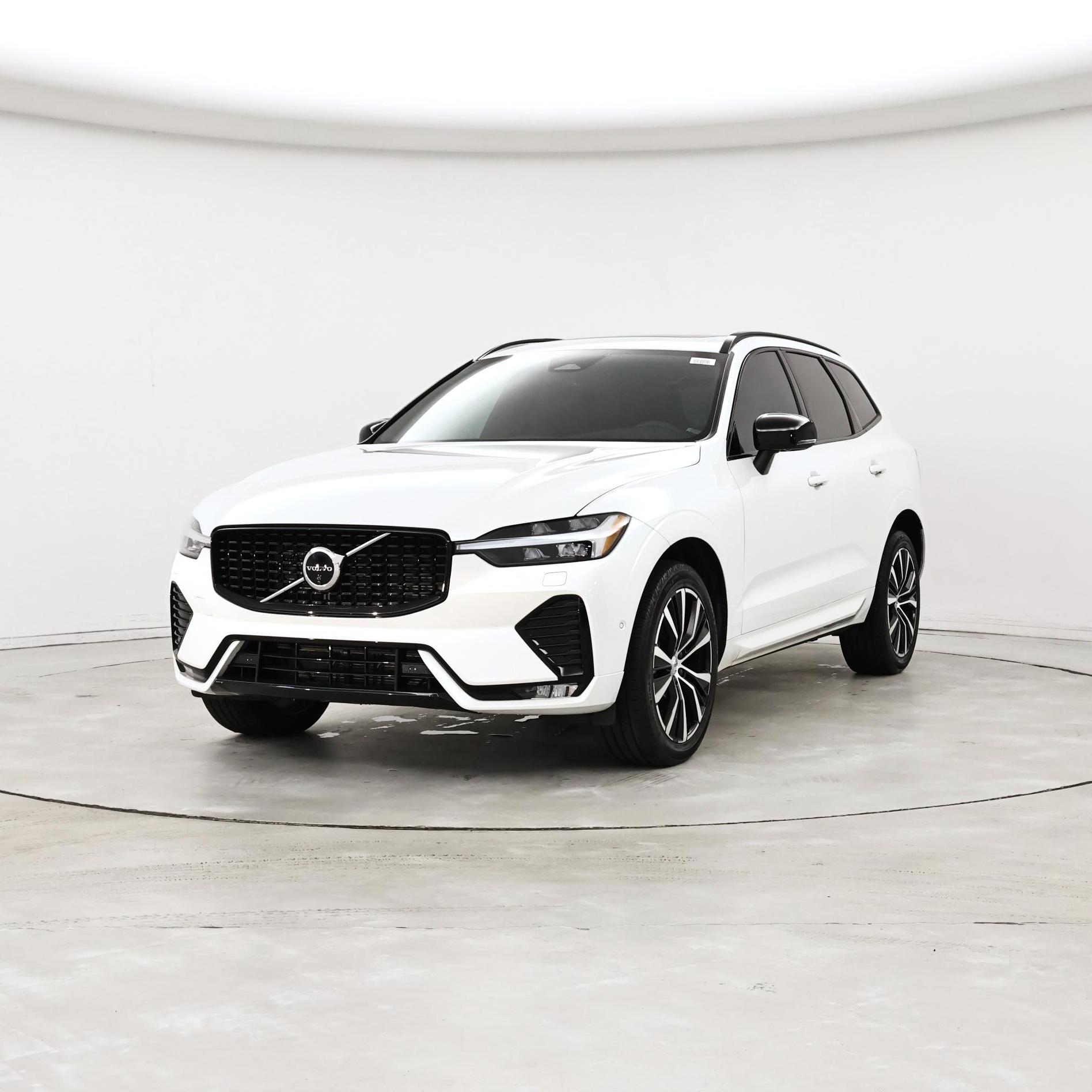 Thumbnail: 2024 Volvo XC60 - 4