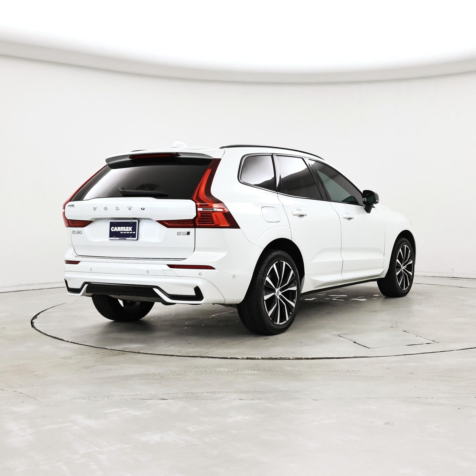 Thumbnail: 2024 Volvo XC60 - 8