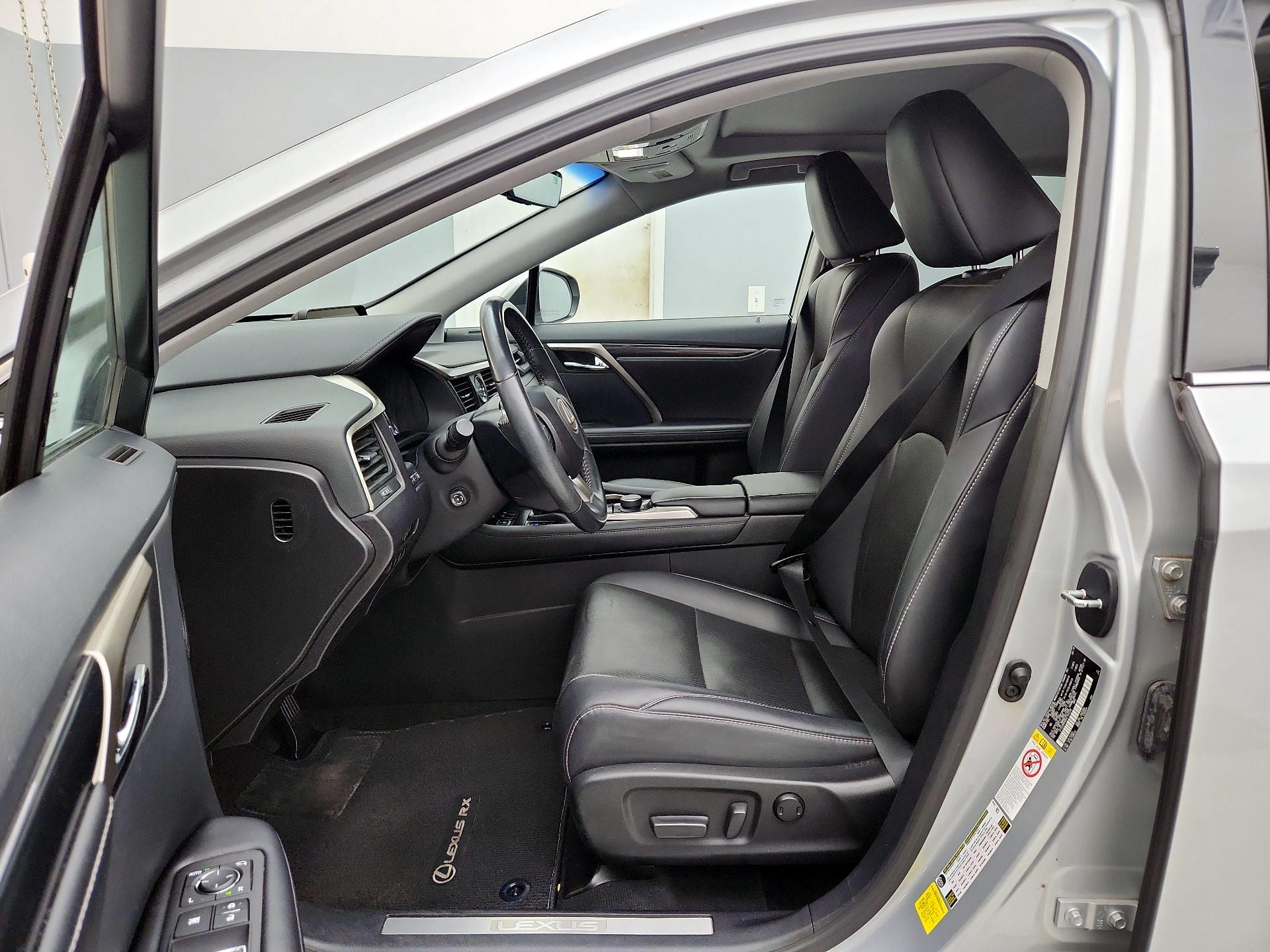 Thumbnail: 2019 Lexus RX - 11