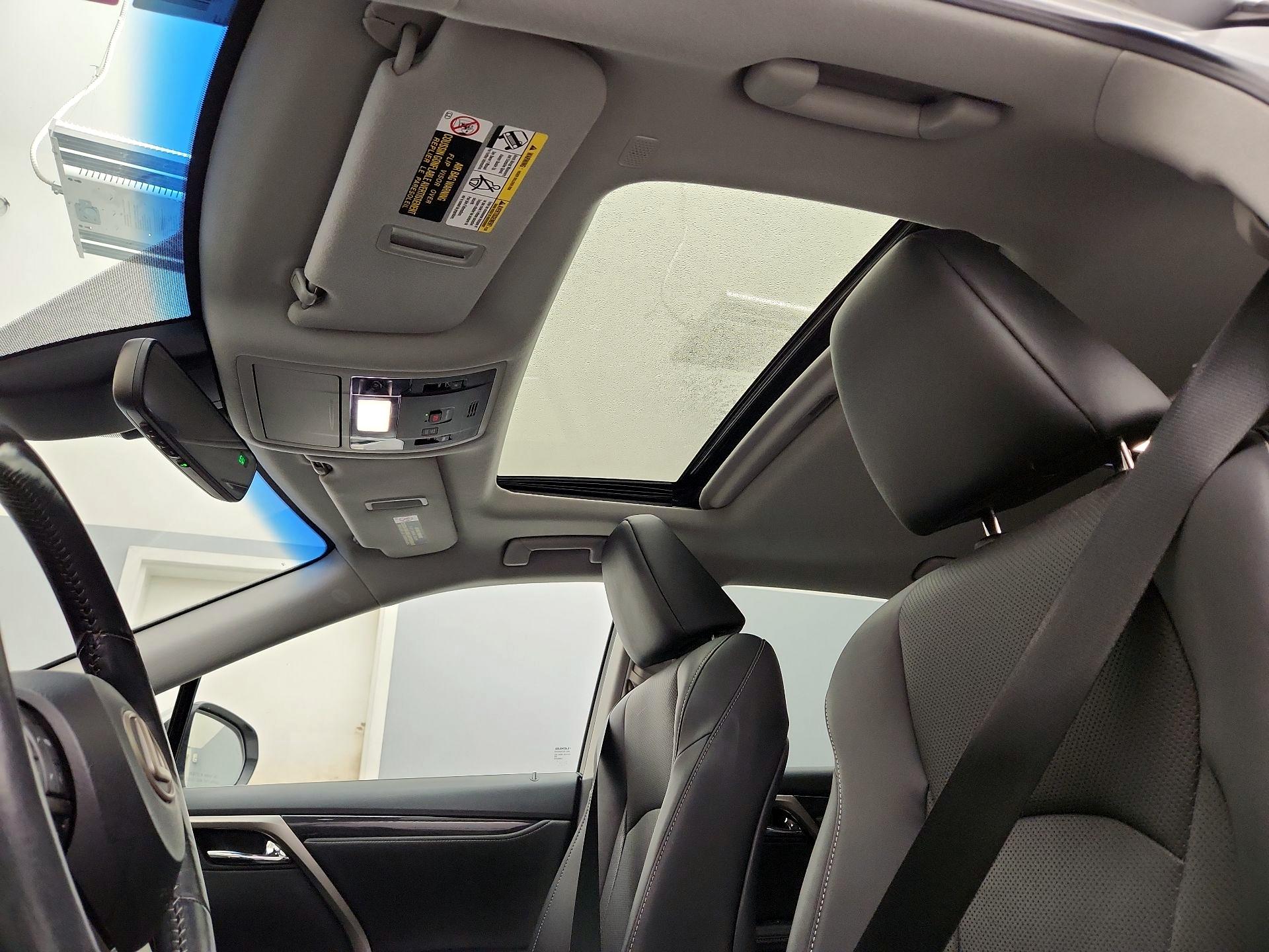 Thumbnail: 2019 Lexus RX - 19