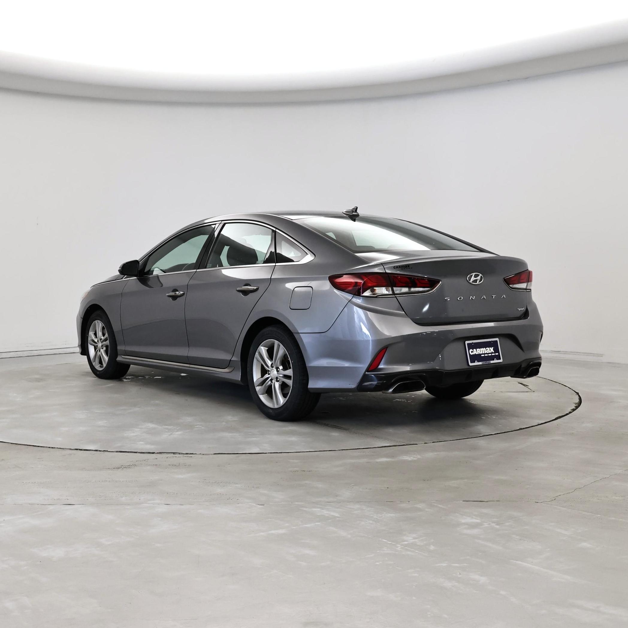 Thumbnail: 2018 Hyundai Sonata - 2