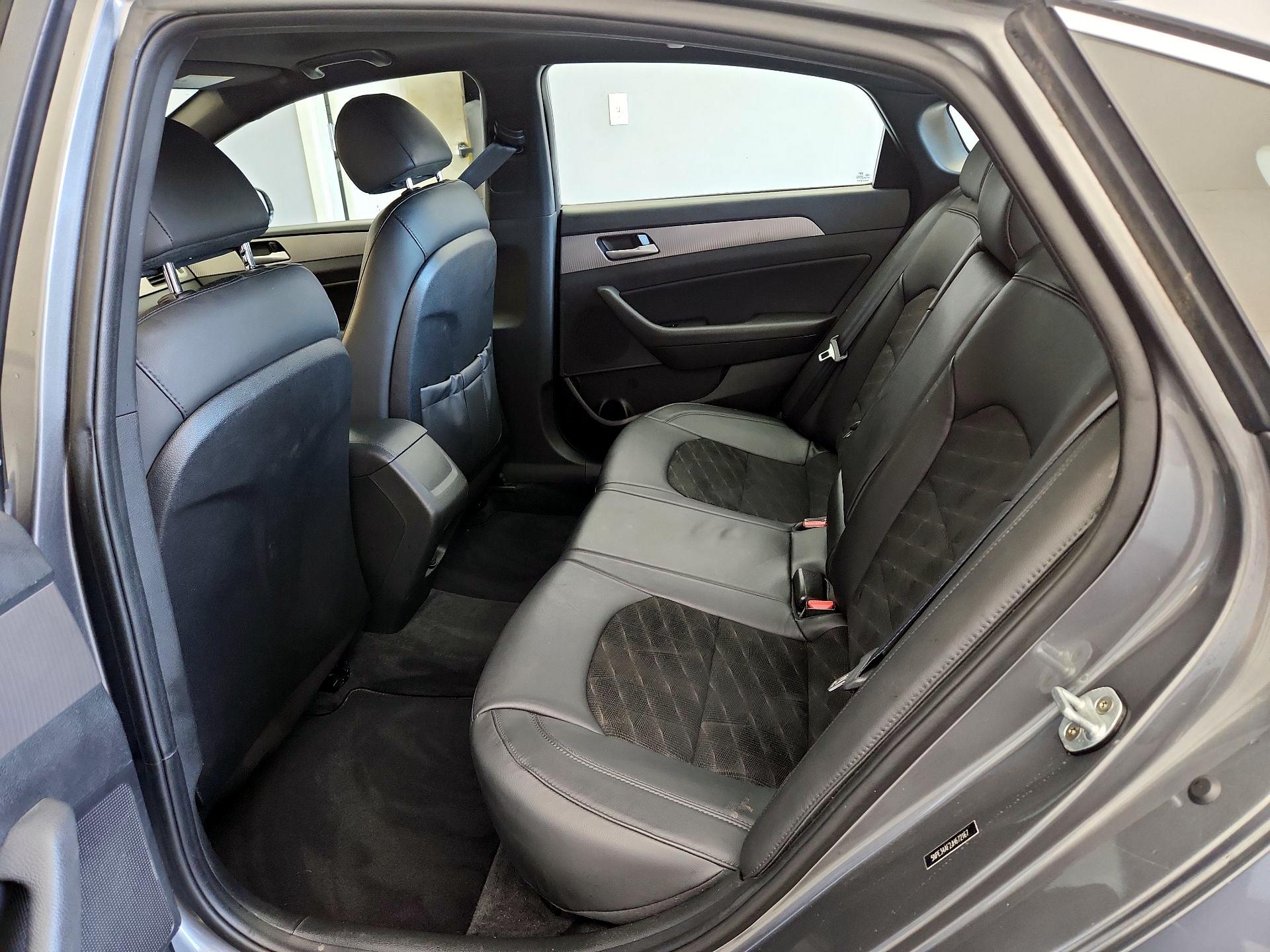 Thumbnail: 2018 Hyundai Sonata - 20