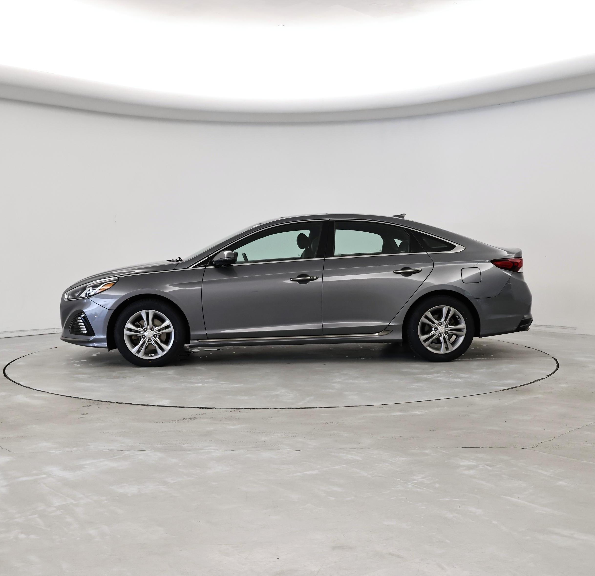Thumbnail: 2018 Hyundai Sonata - 3
