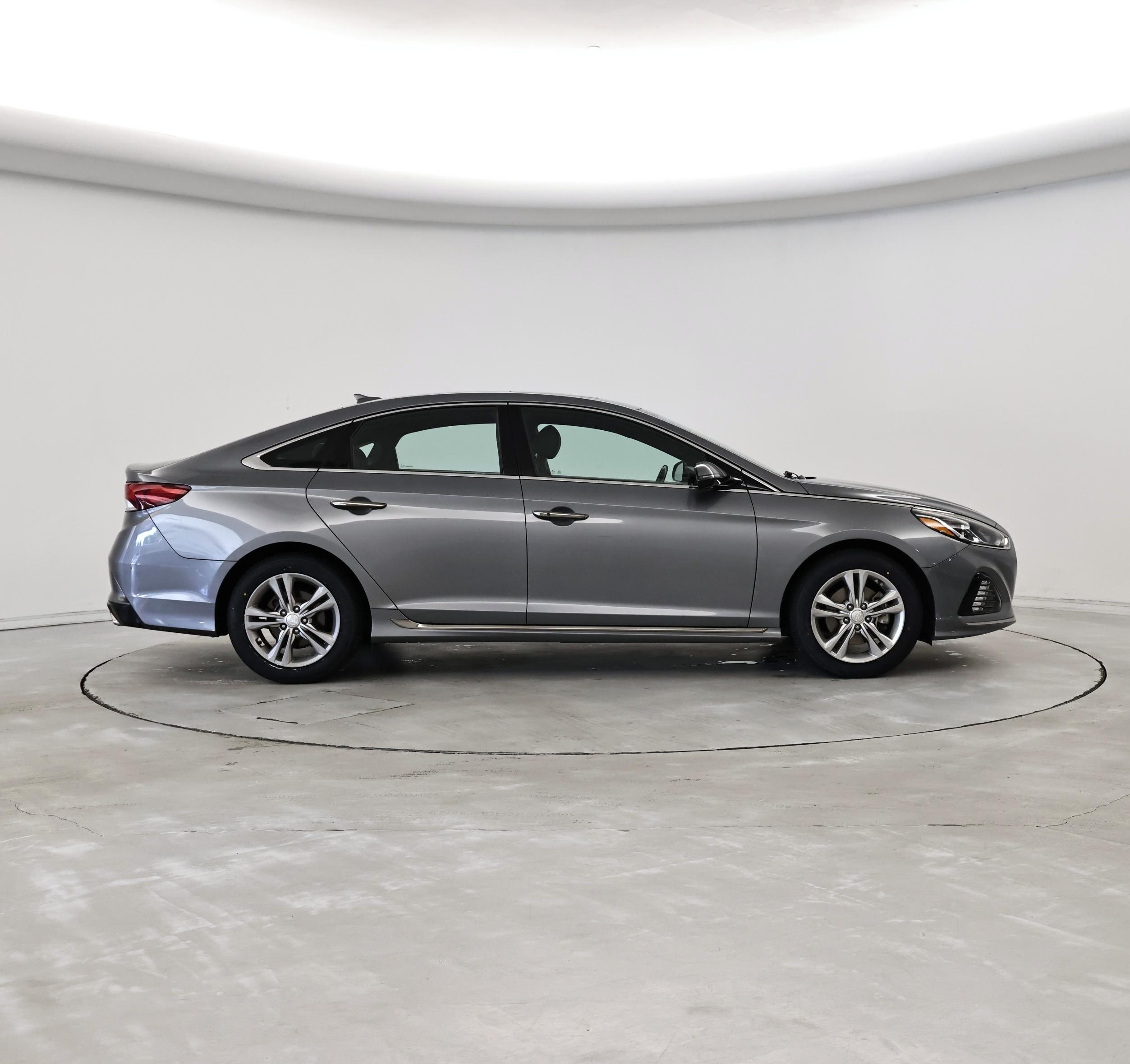 Thumbnail: 2018 Hyundai Sonata - 7