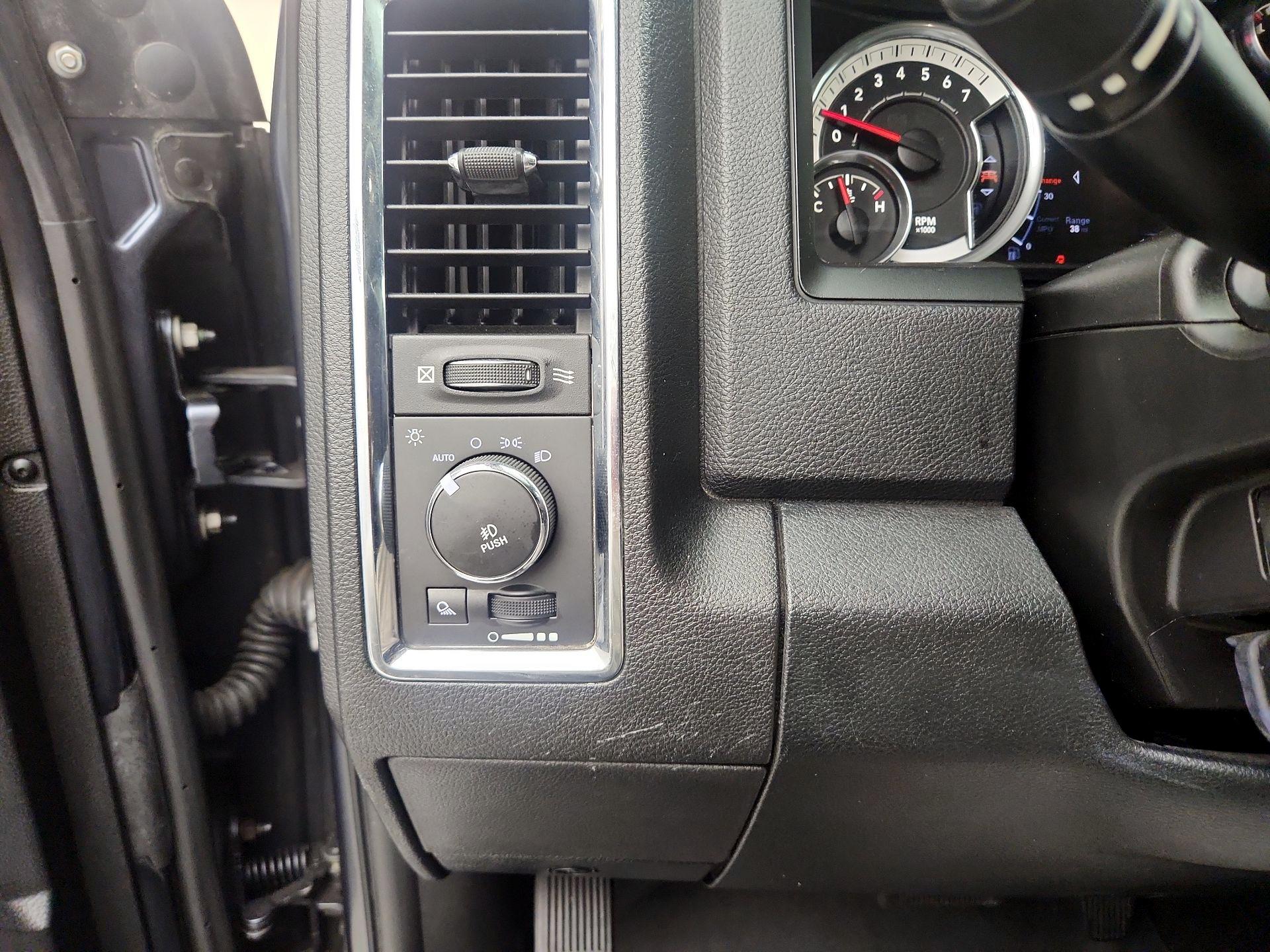 Thumbnail: 2016 RAM 1500 - 13