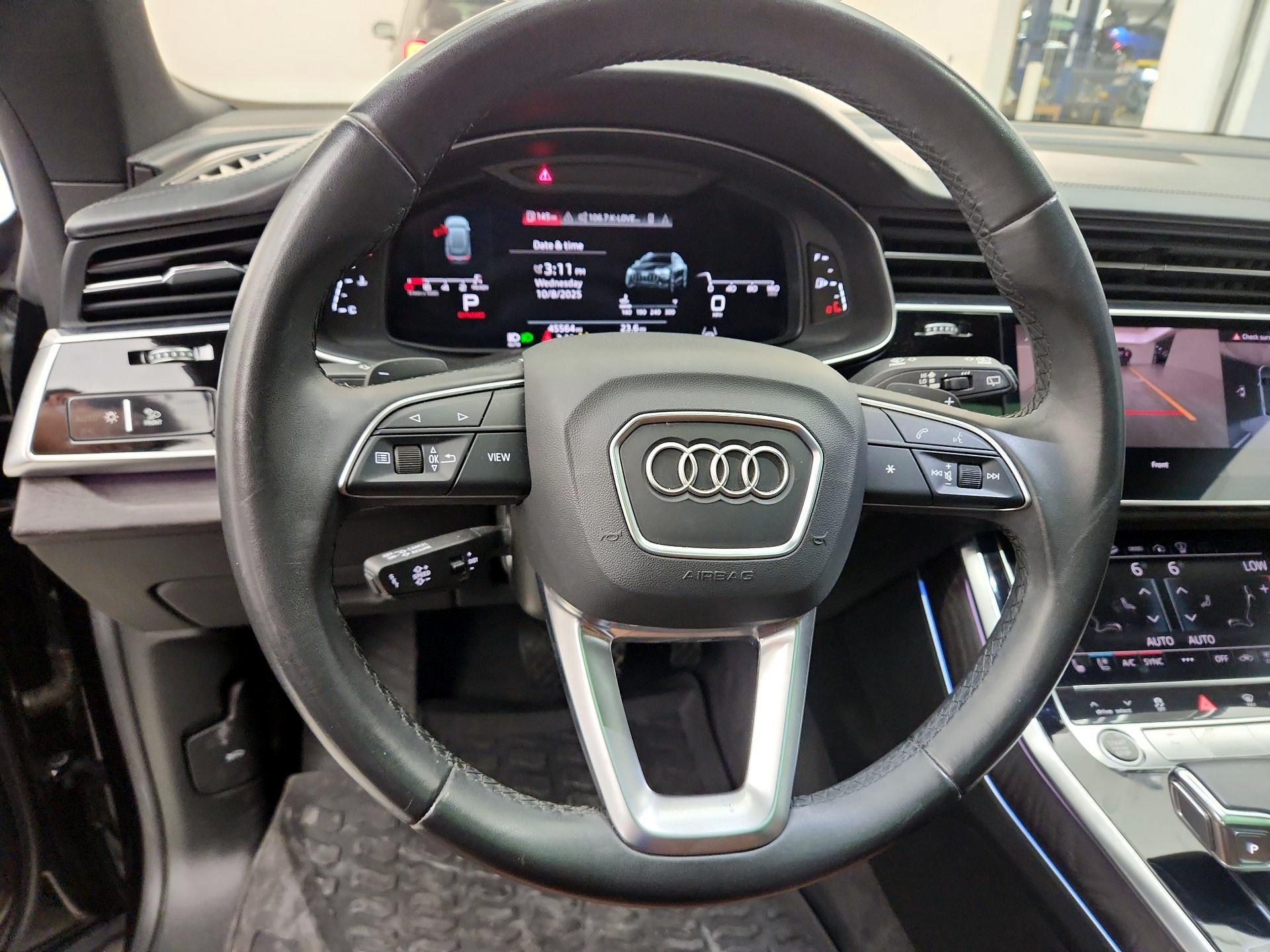 Thumbnail: 2021 Audi Q8 - 10