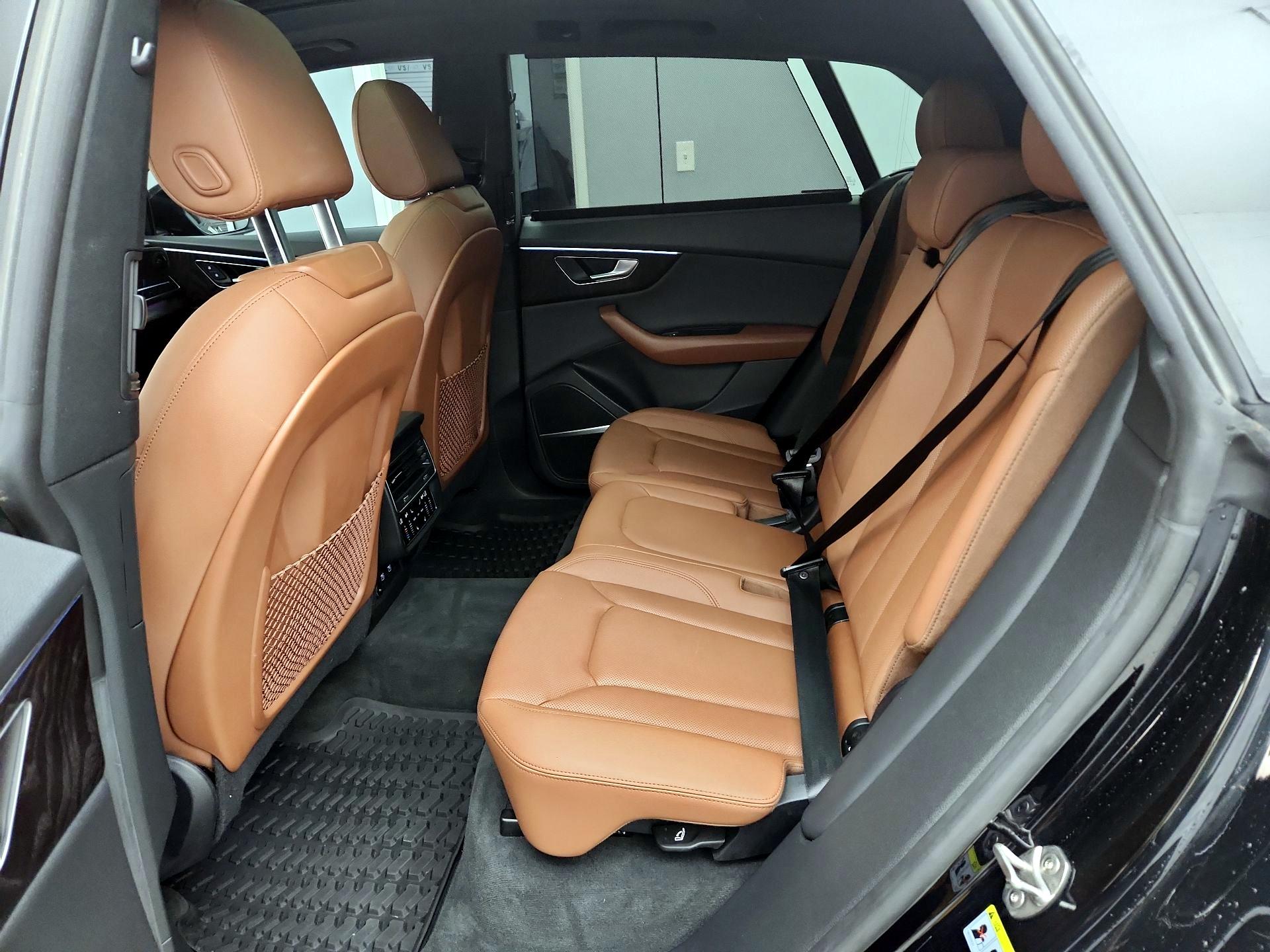 Thumbnail: 2021 Audi Q8 - 20