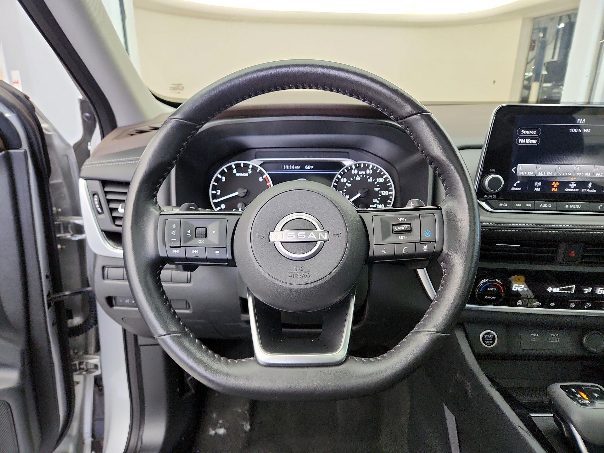 Thumbnail: 2023 Nissan Rogue - 10