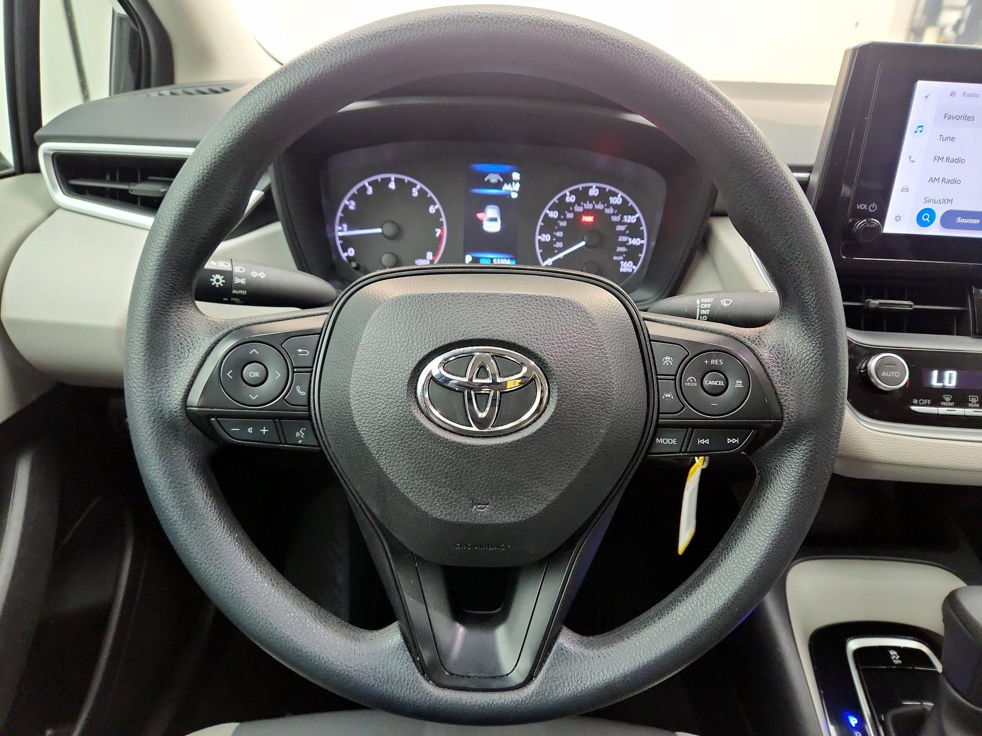 Thumbnail: 2023 Toyota Corolla - 10