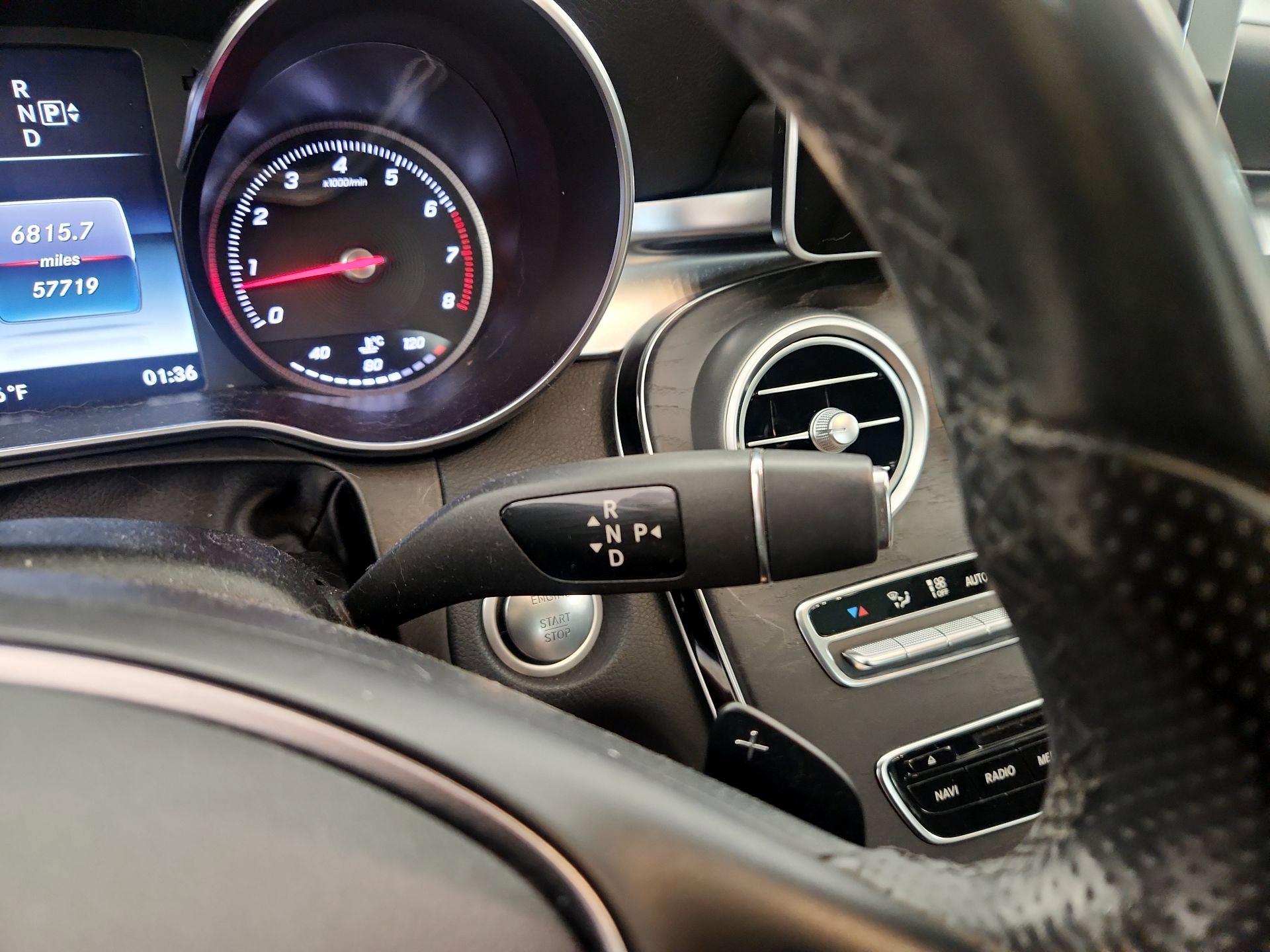 Thumbnail: 2015 Mercedes-Benz C-Class - 18