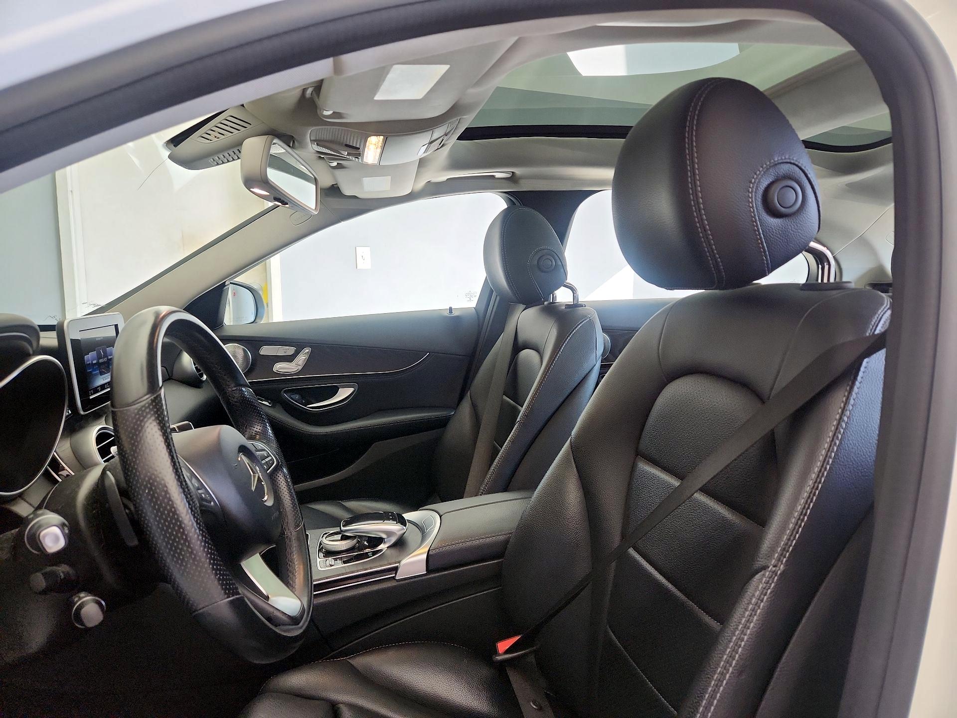 Thumbnail: 2015 Mercedes-Benz C-Class - 19