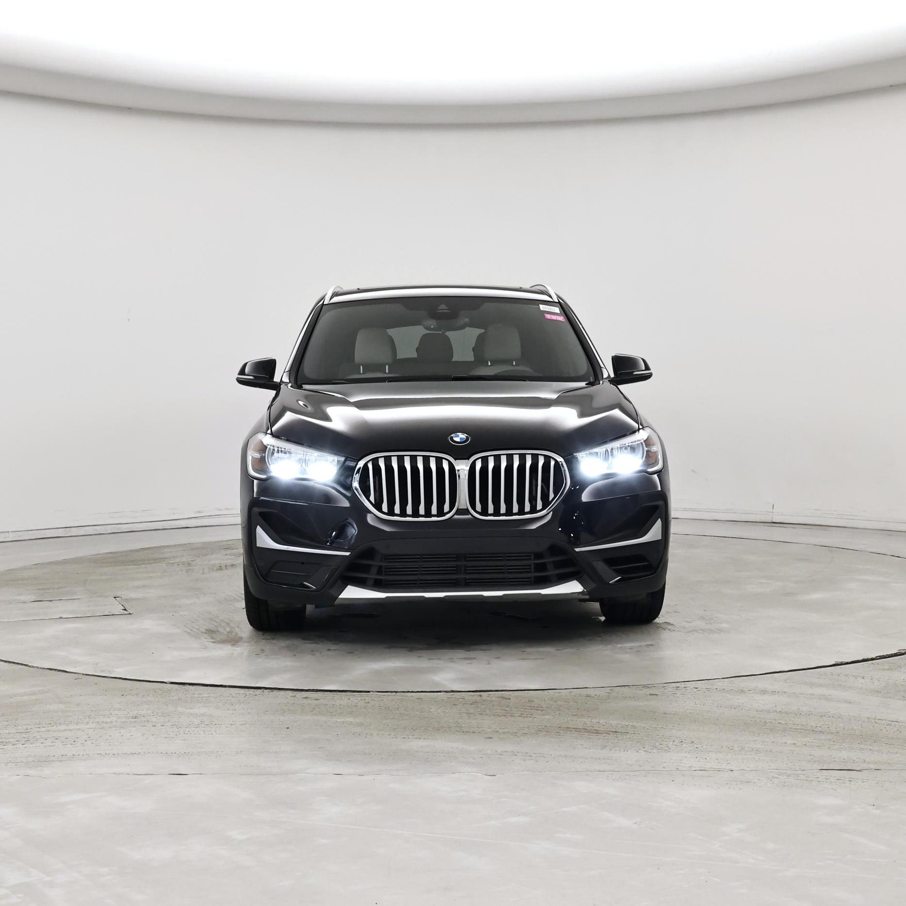 Thumbnail: 2021 BMW X1 - 5