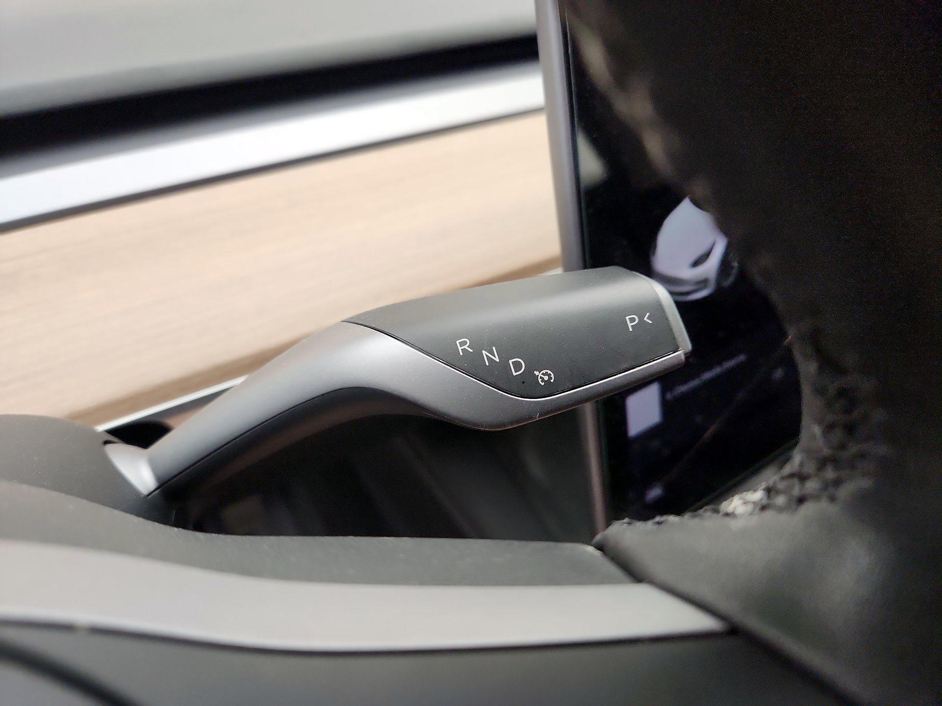 Thumbnail: 2021 Tesla Model 3 - 17