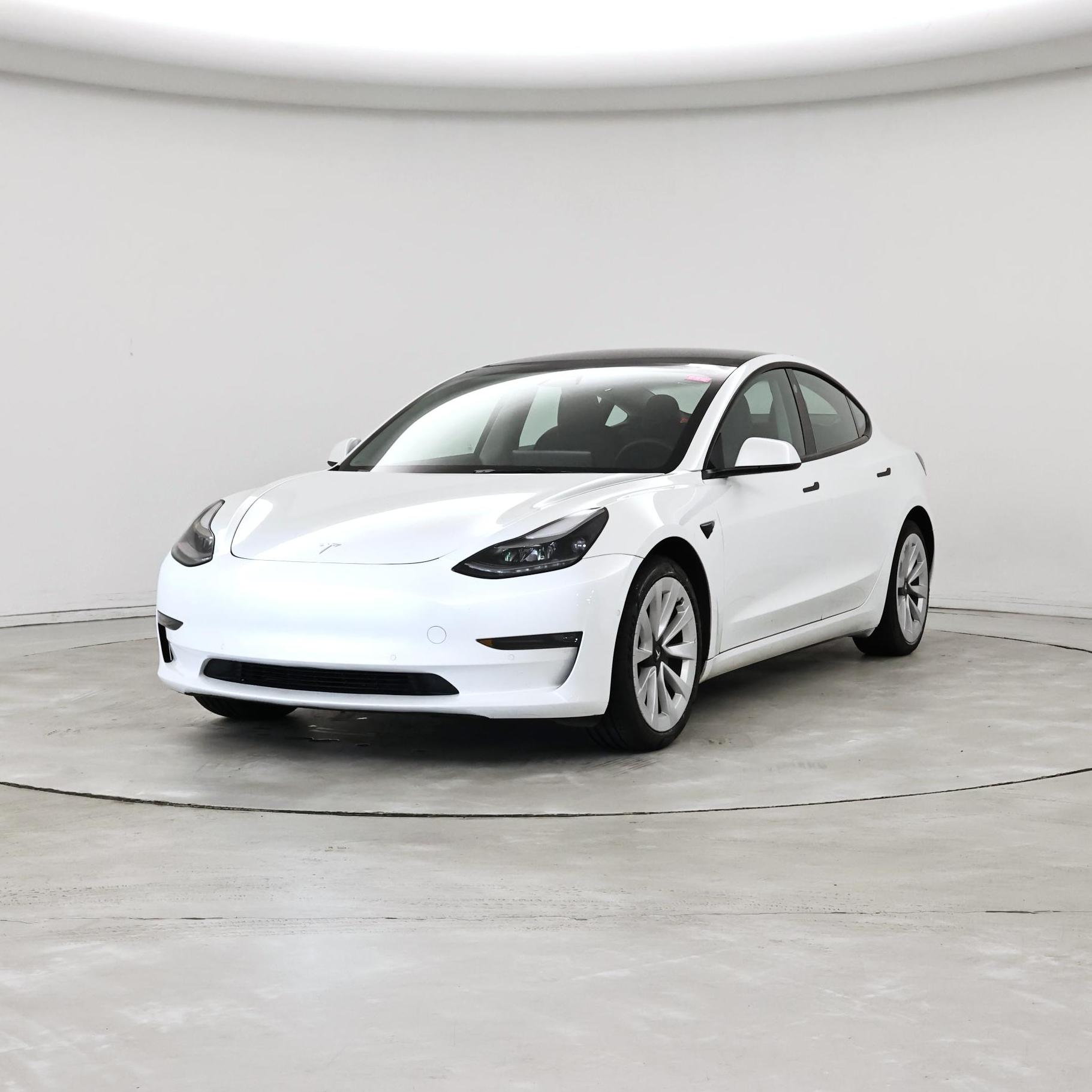 Thumbnail: 2021 Tesla Model 3 - 4