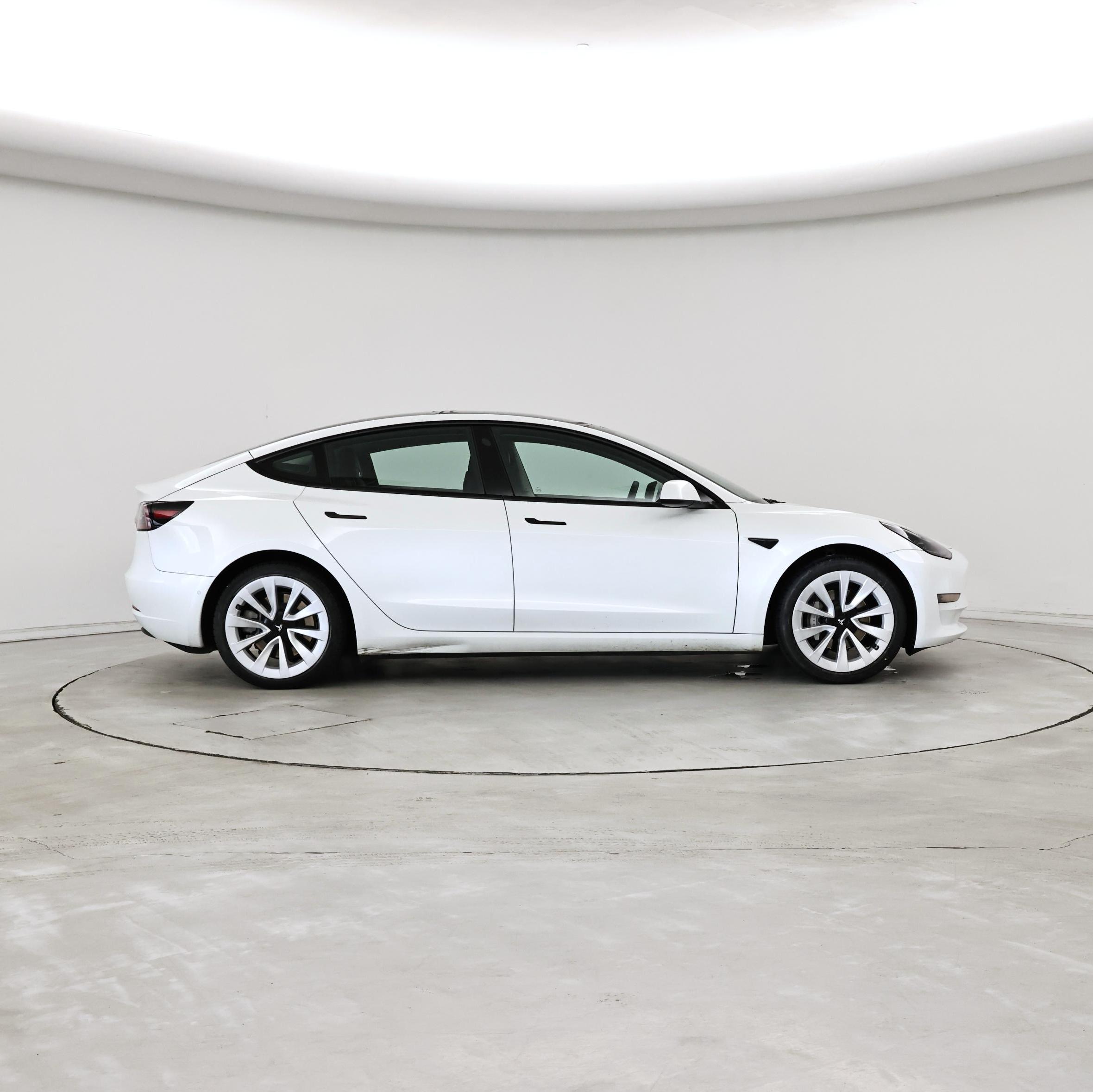 Thumbnail: 2021 Tesla Model 3 - 7