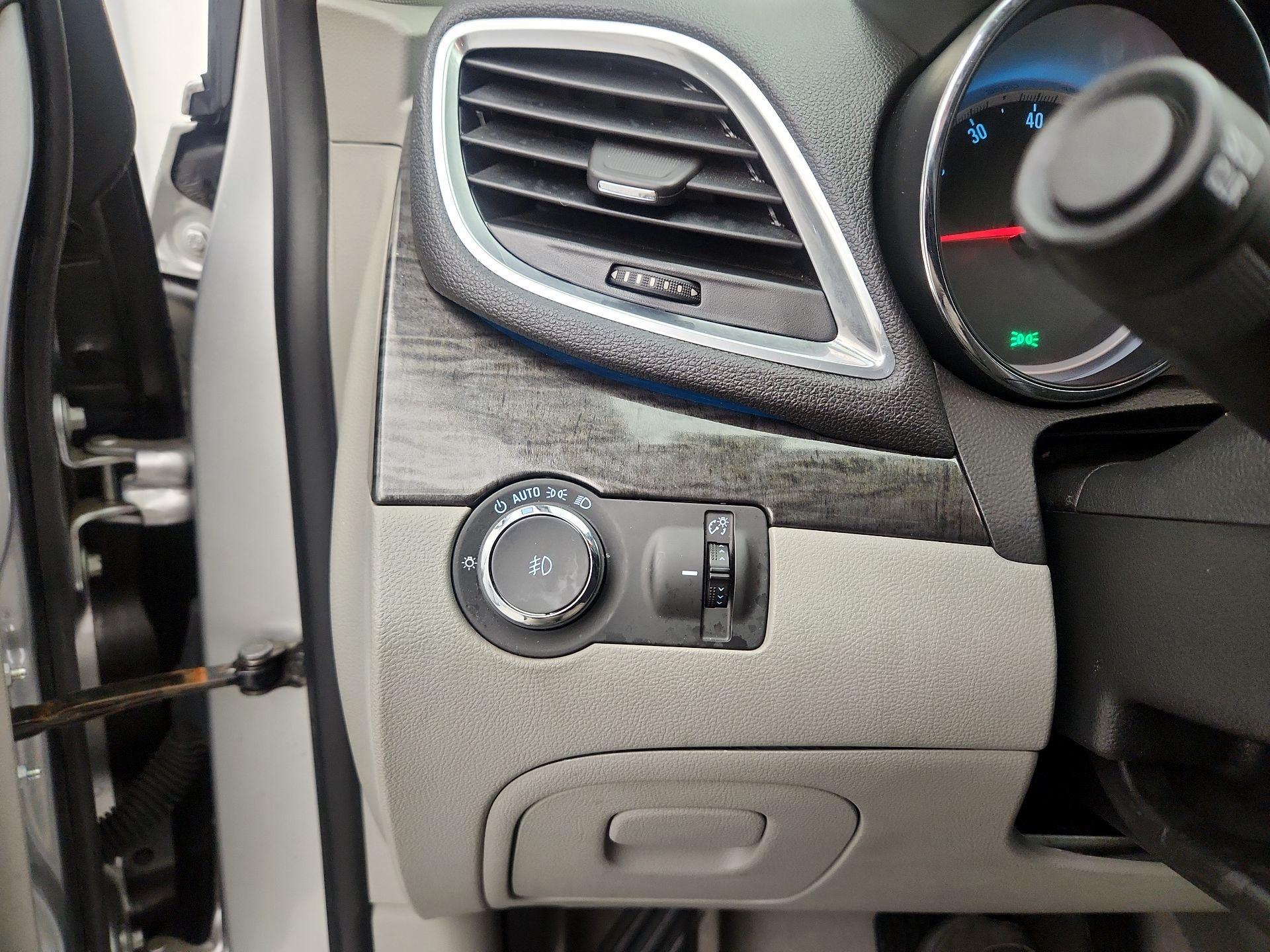 Thumbnail: 2015 Buick Encore - 13