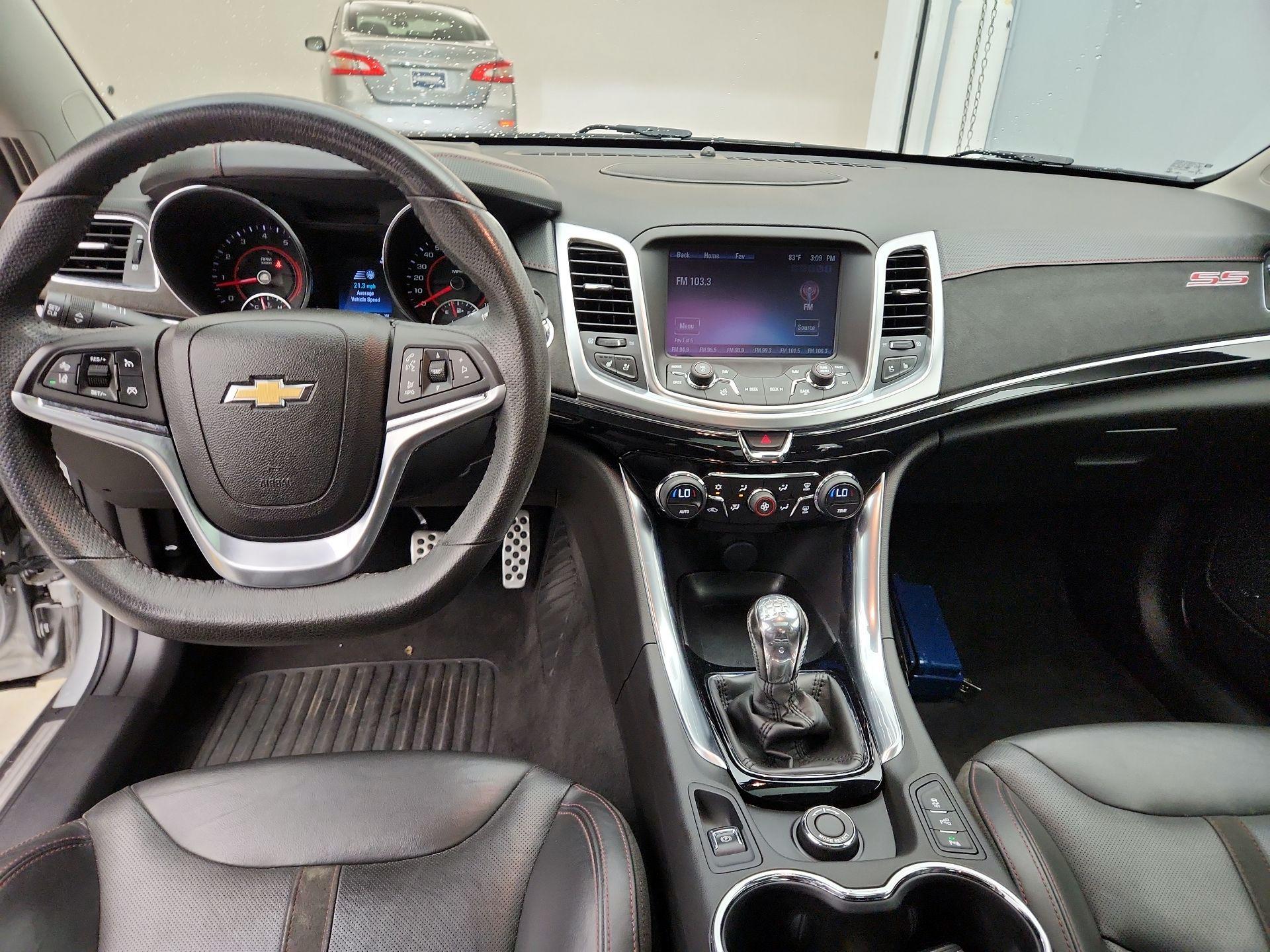 Thumbnail: 2017 Chevrolet  - 9