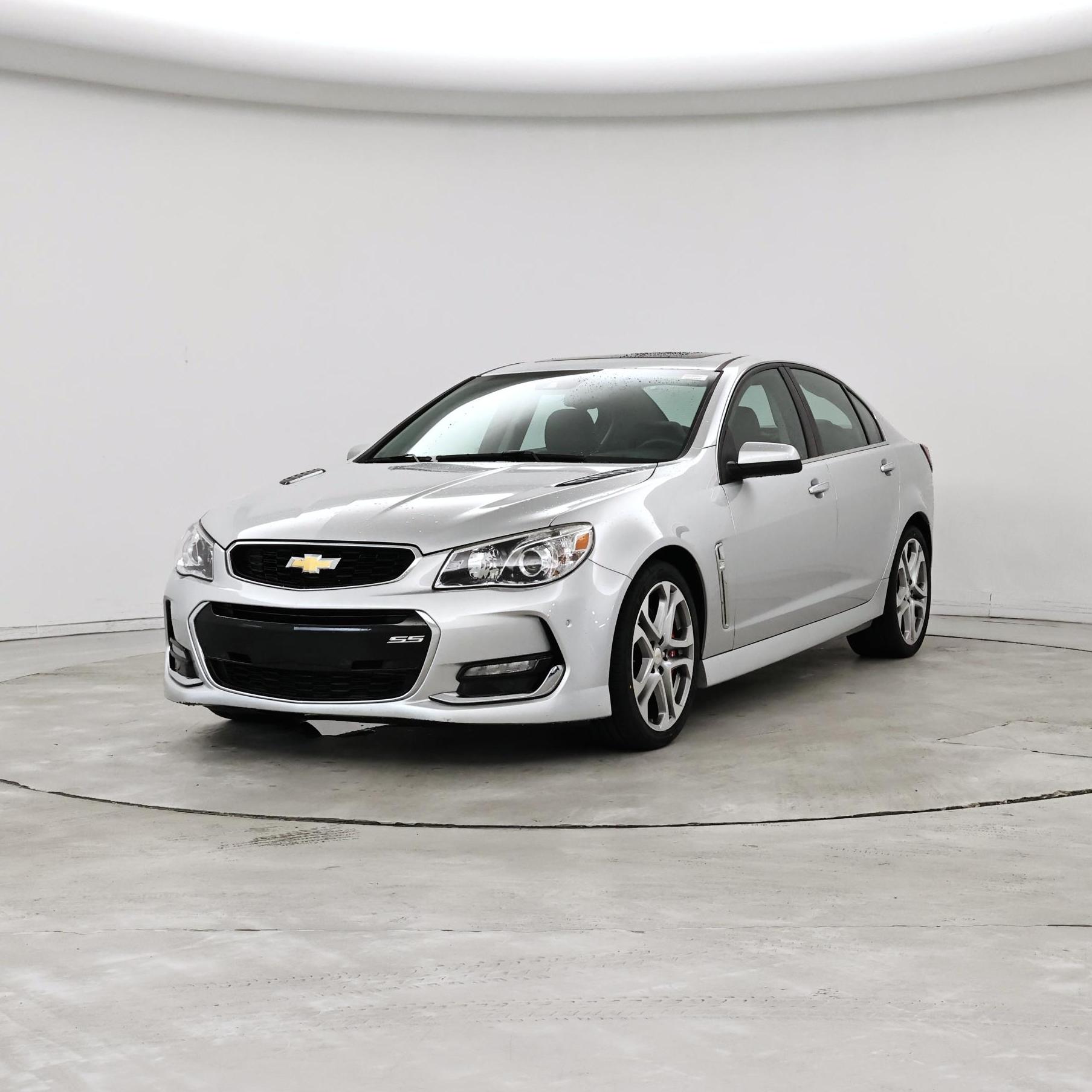 Thumbnail: 2017 Chevrolet  - 4
