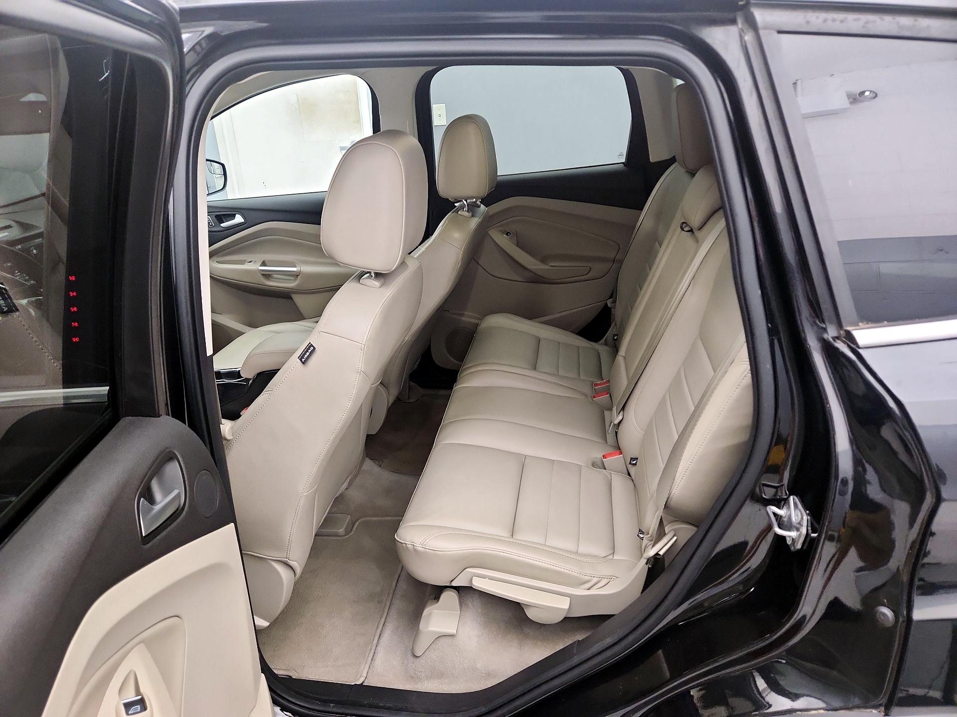 Thumbnail: 2015 Ford Escape - 20