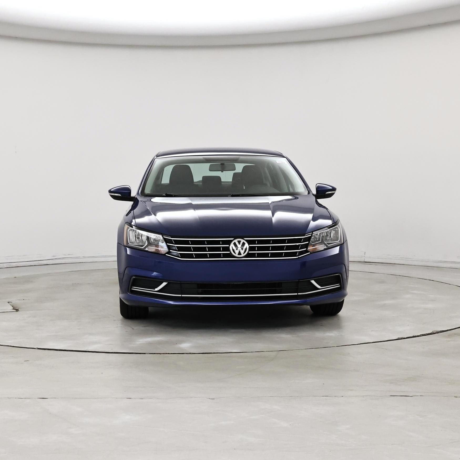Thumbnail: 2017 Volkswagen Passat - 5