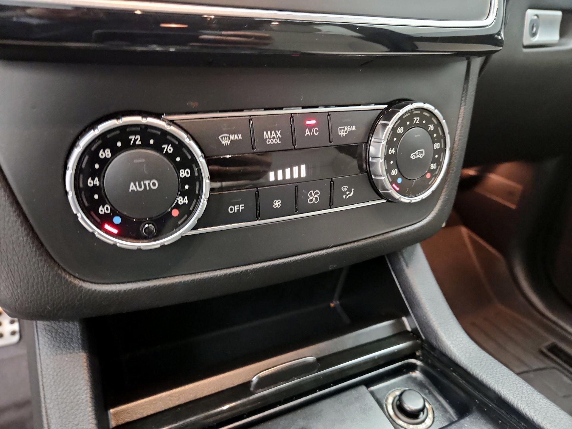 Thumbnail: 2019 Mercedes-Benz GLE - 17