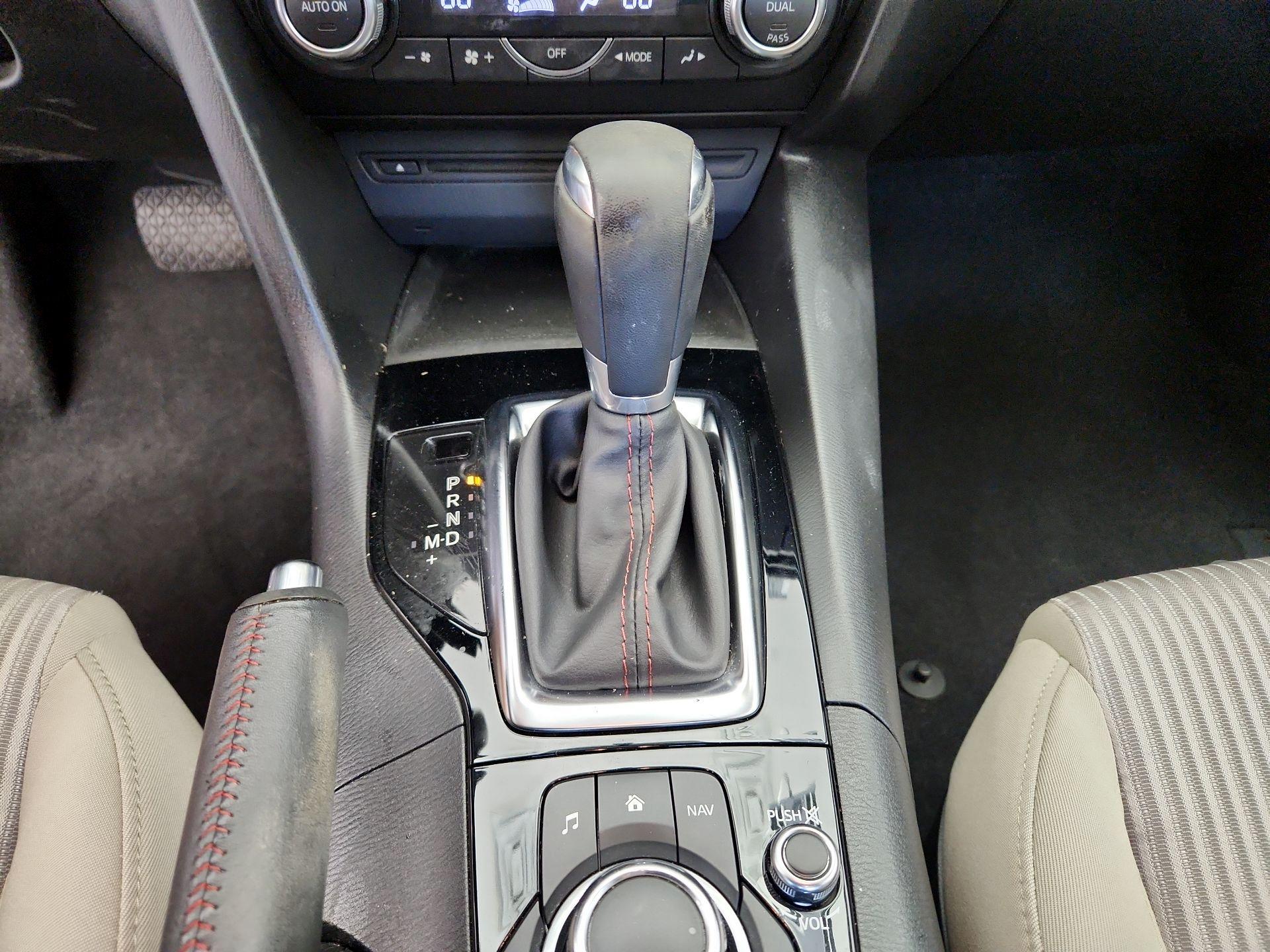 Thumbnail: 2014 Mazda Mazda3 - 17