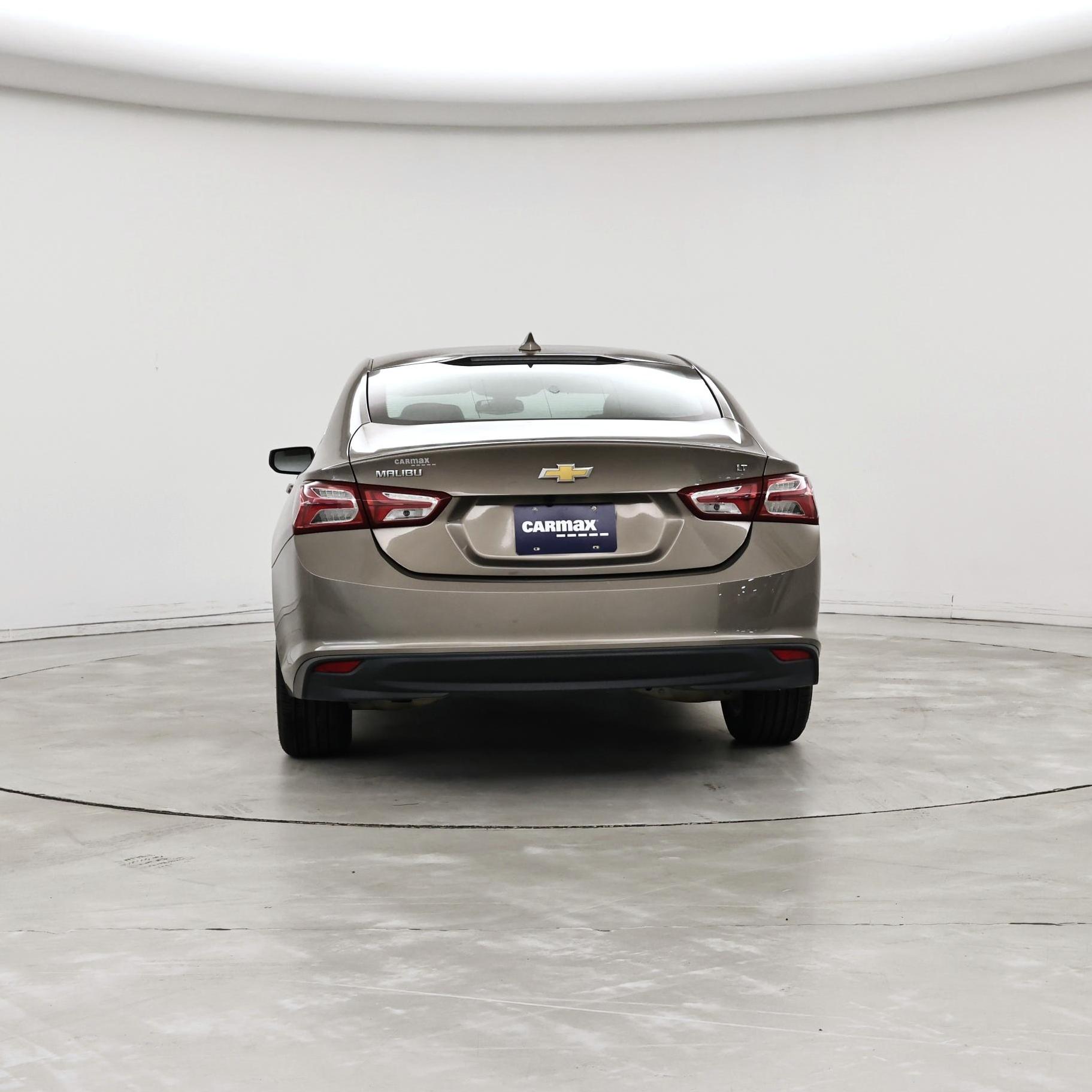 Thumbnail: 2020 Chevrolet Malibu - 6