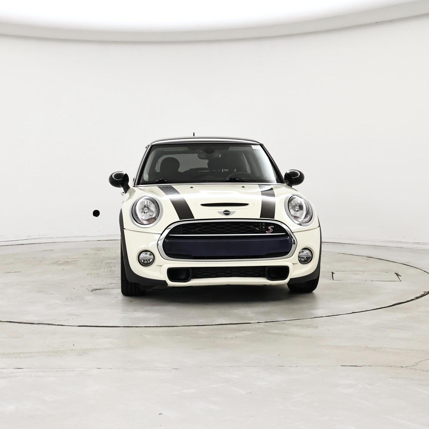 Thumbnail: 2016 MINI Cooper Hardtop - 5