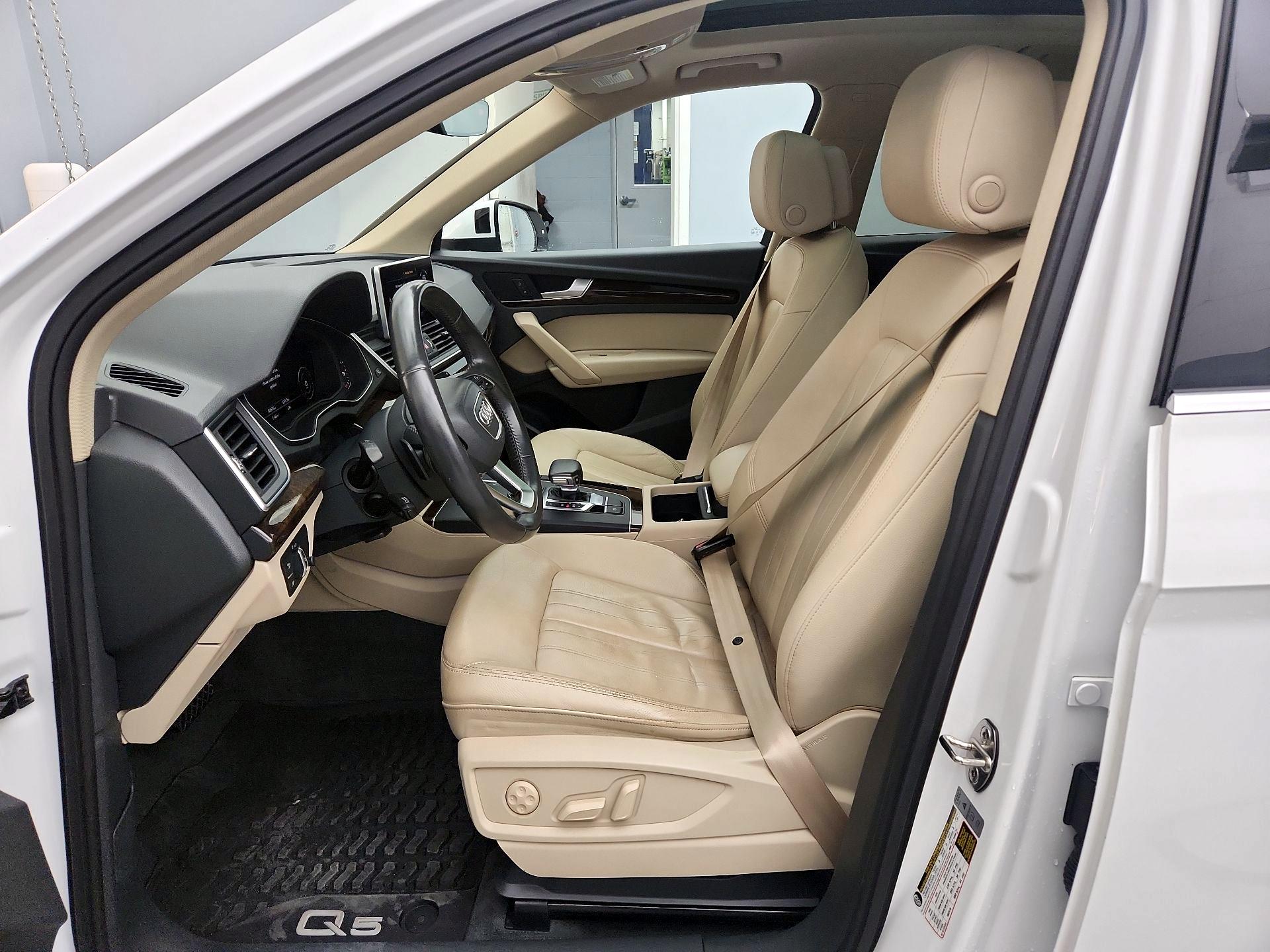 Thumbnail: 2018 Audi Q5 - 11