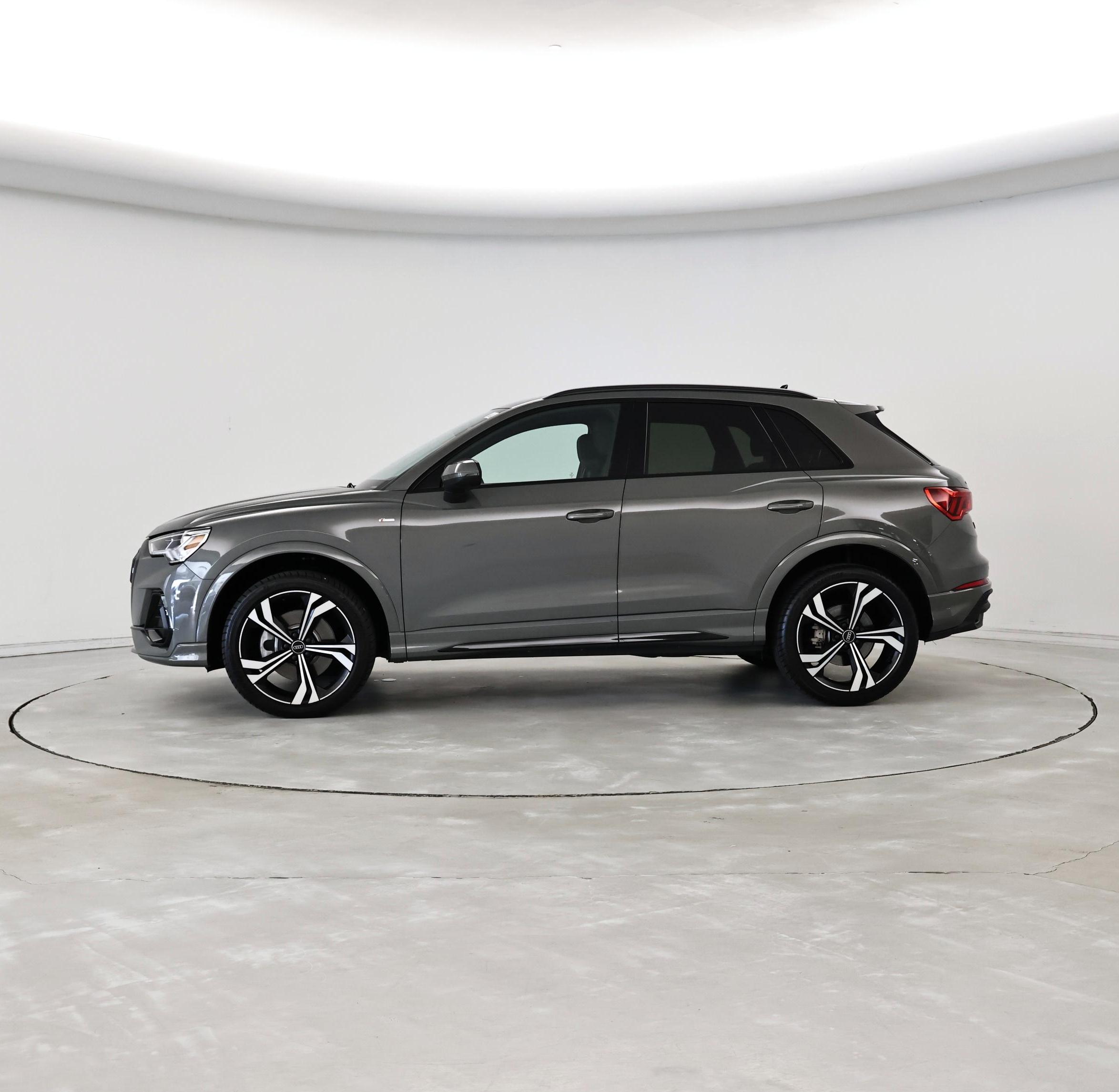 Thumbnail: 2024 Audi Q3 - 3