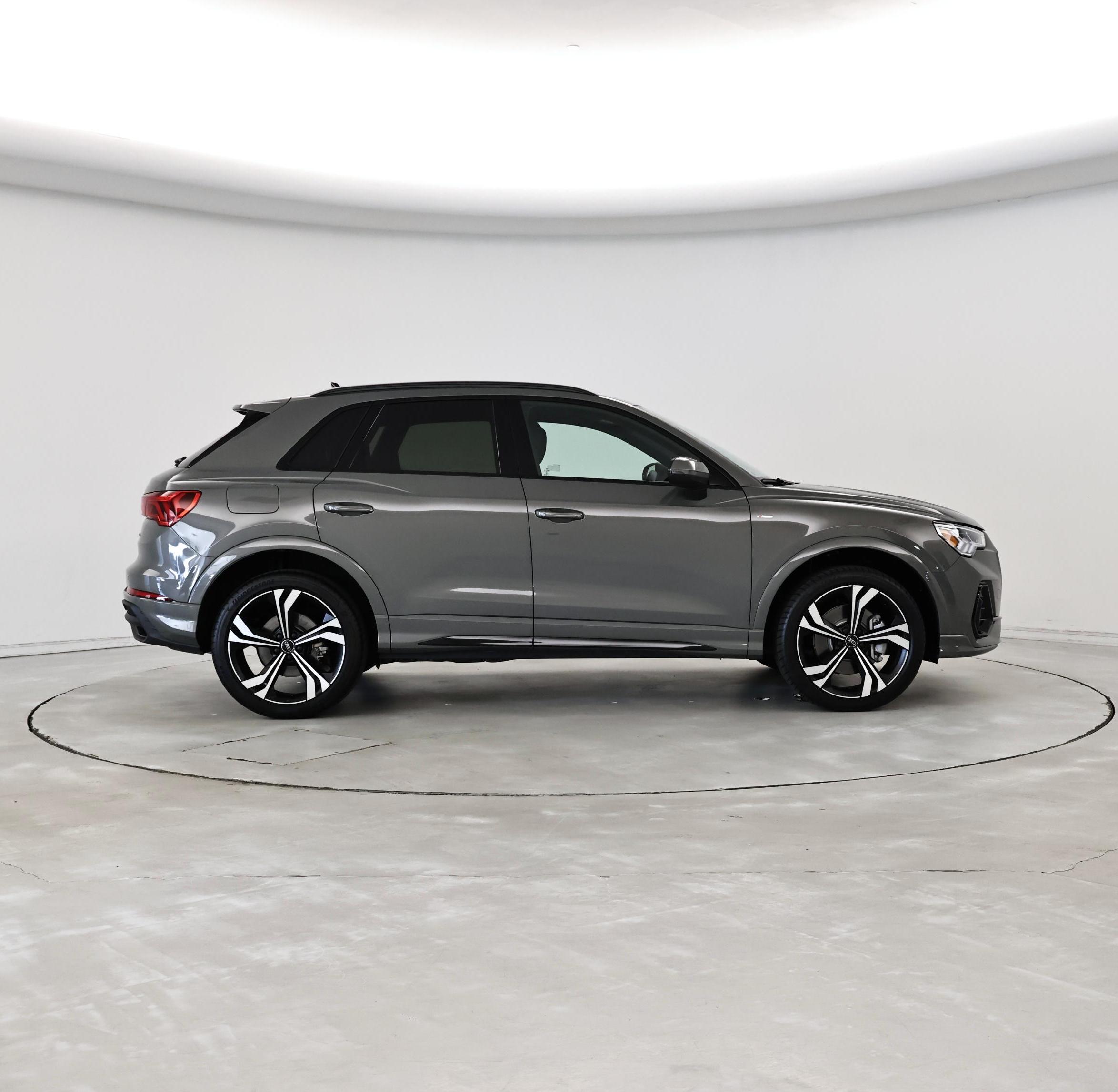 Thumbnail: 2024 Audi Q3 - 7
