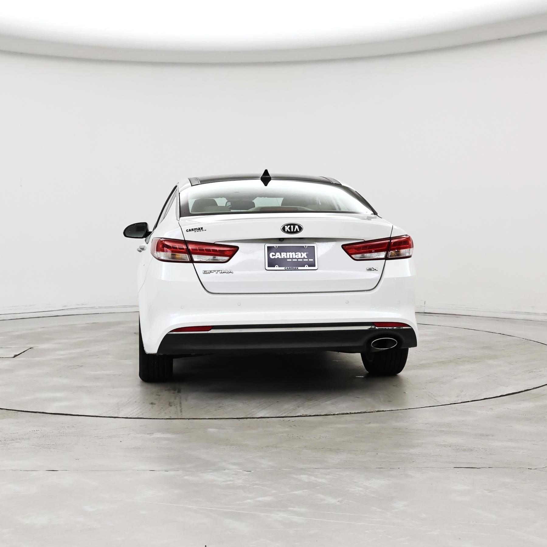 Thumbnail: 2016 Kia Optima - 6