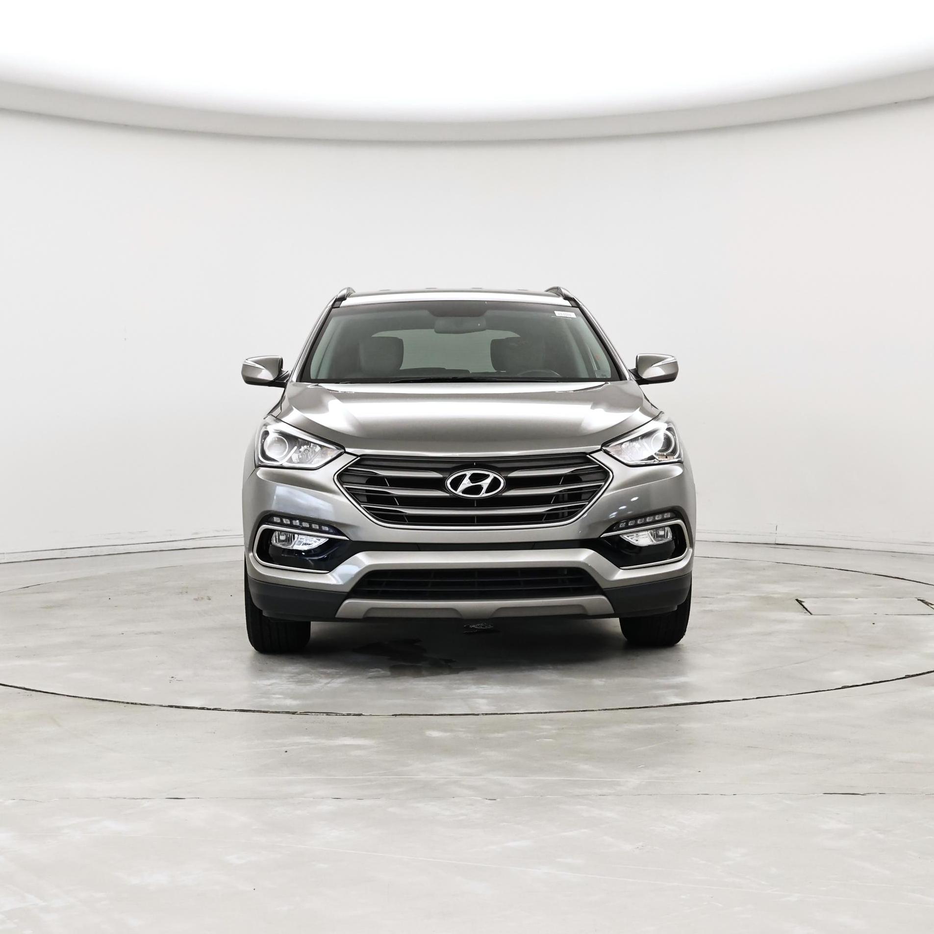 Thumbnail: 2017 Hyundai Santa Fe - 5