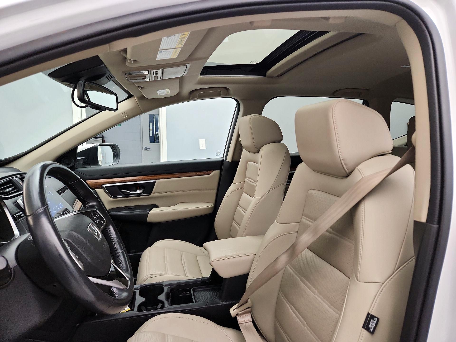 Thumbnail: 2019 Honda CR-V - 18