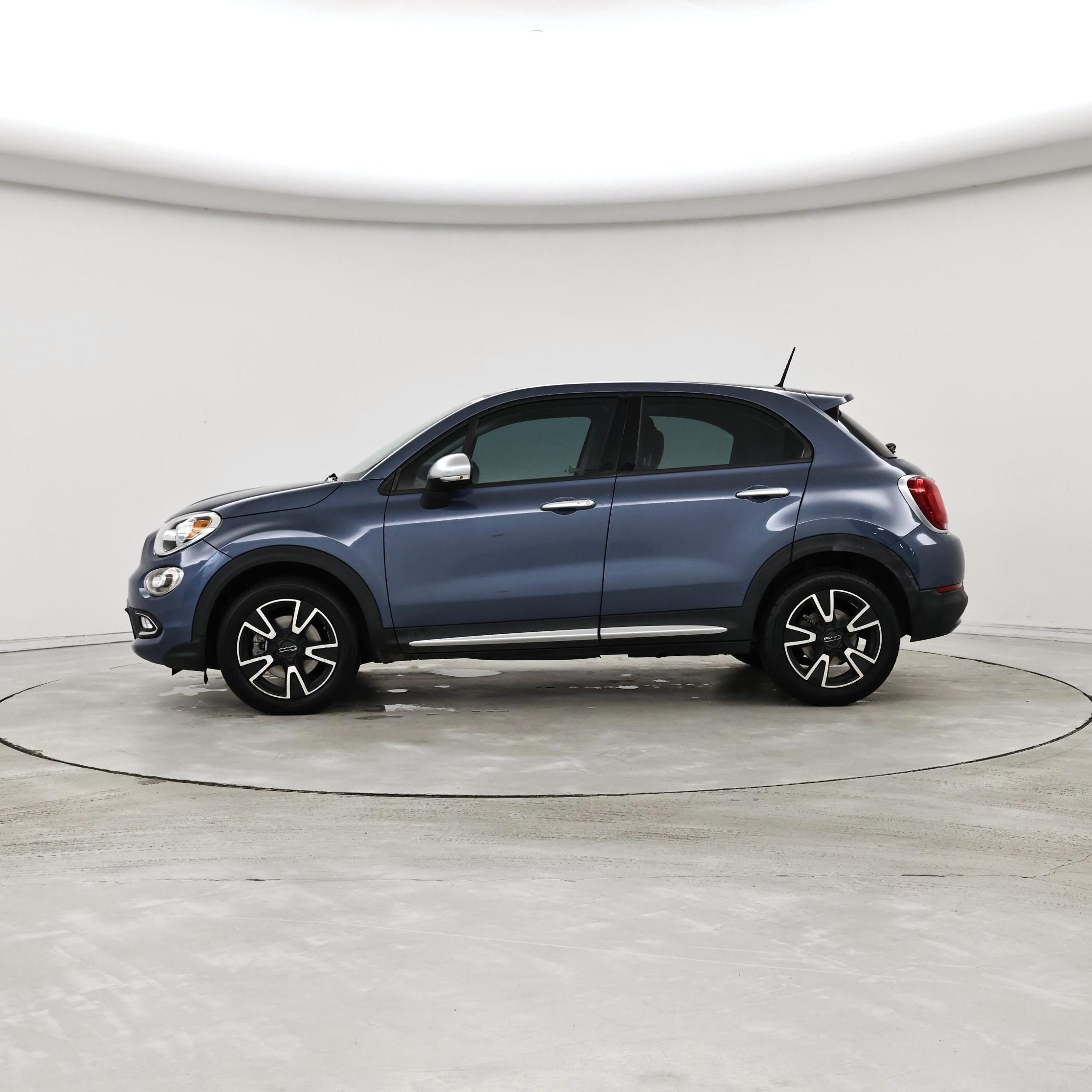 Thumbnail: 2018 Fiat 500X - 3