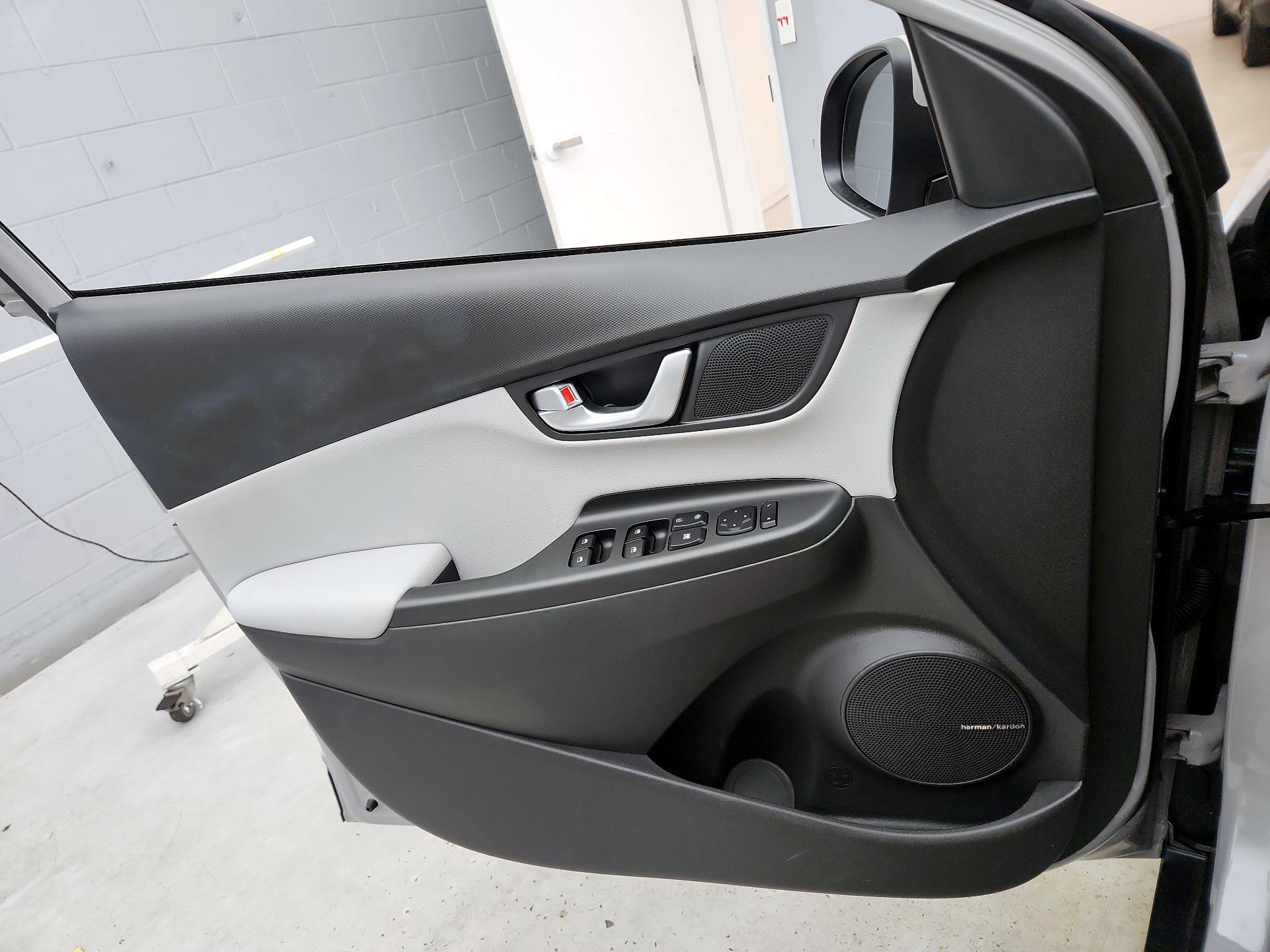 Thumbnail: 2023 Hyundai Kona - 12