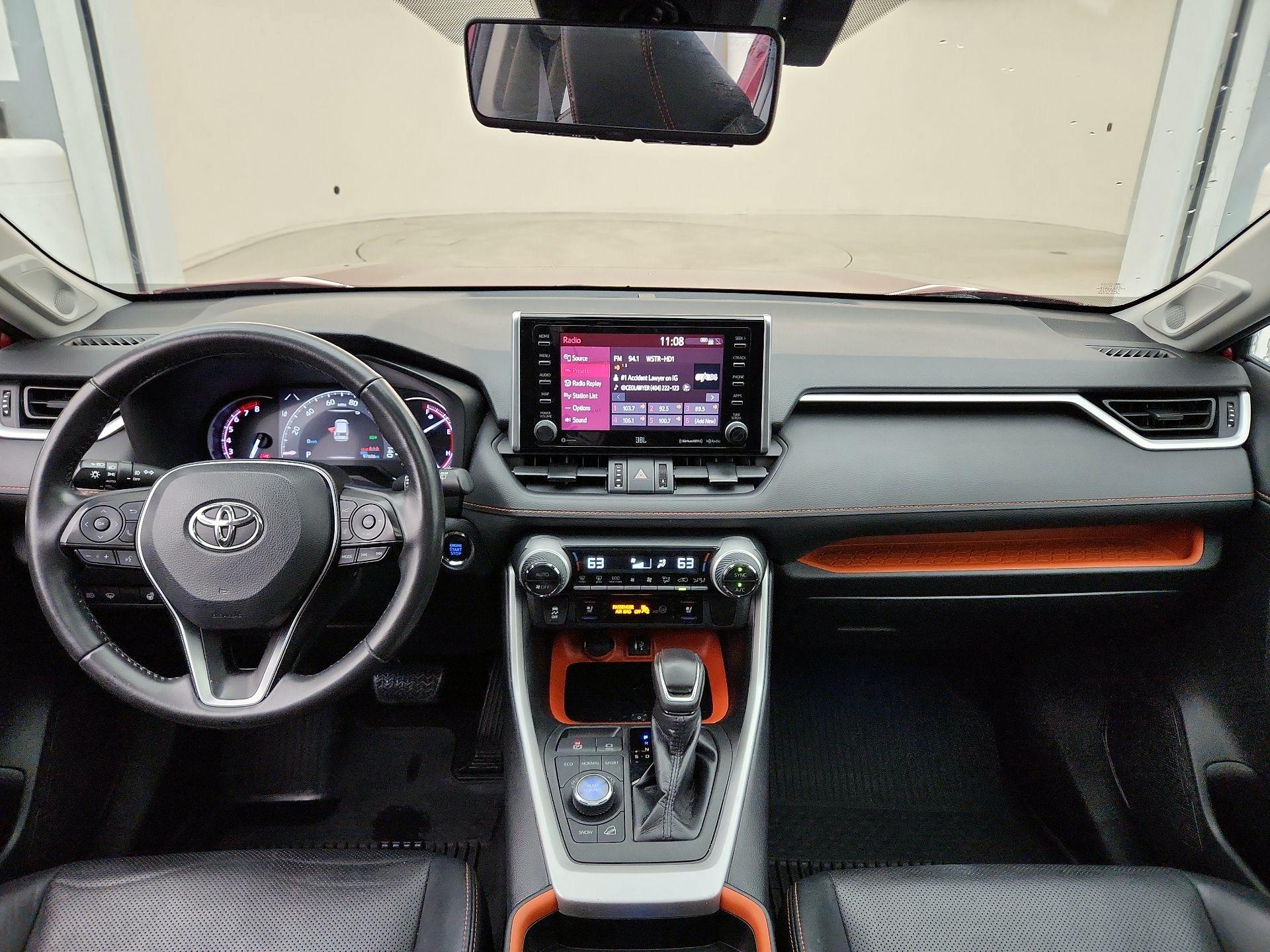 Thumbnail: 2019 Toyota RAV4 - 9