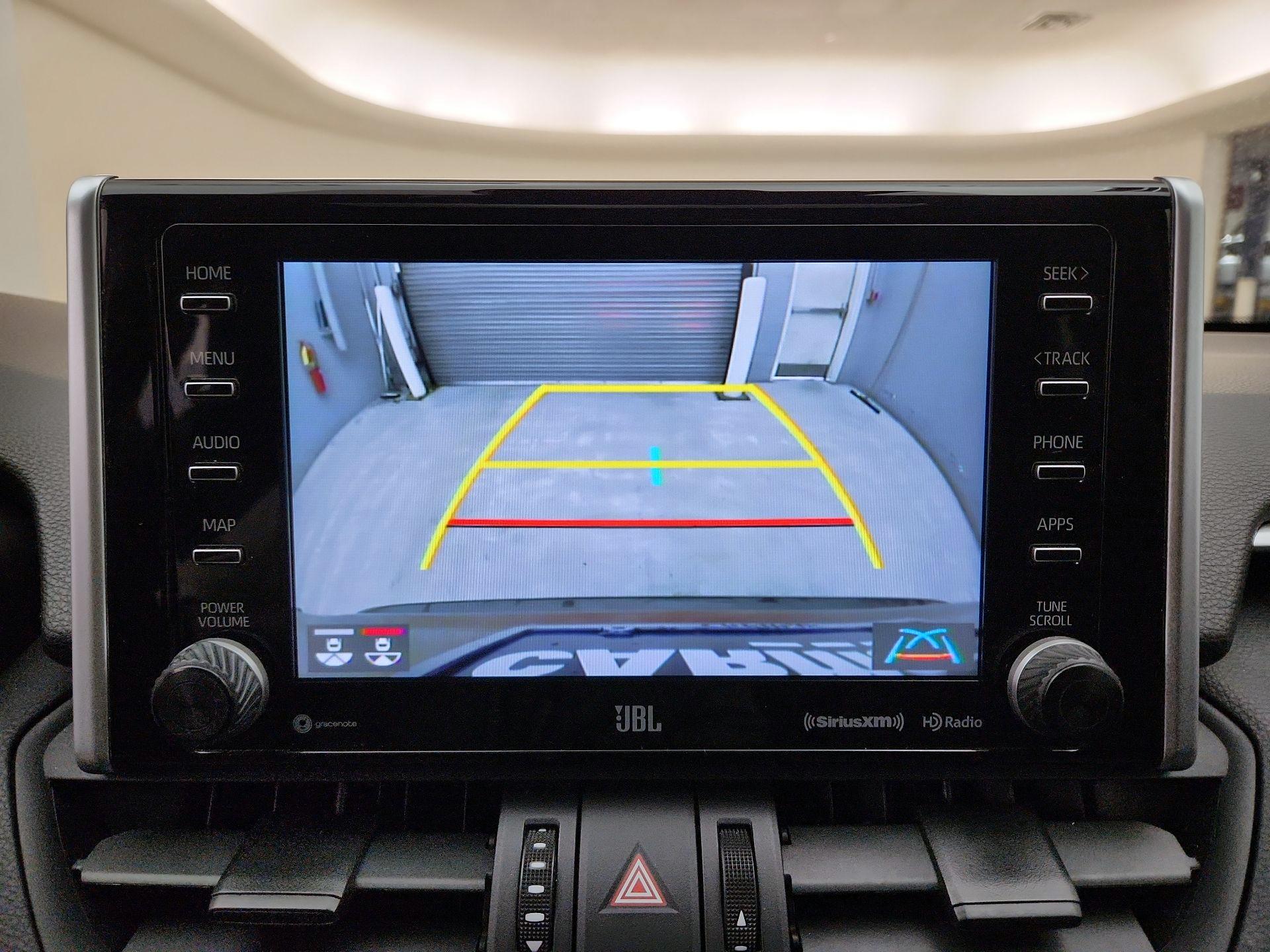 Thumbnail: 2019 Toyota RAV4 - 14