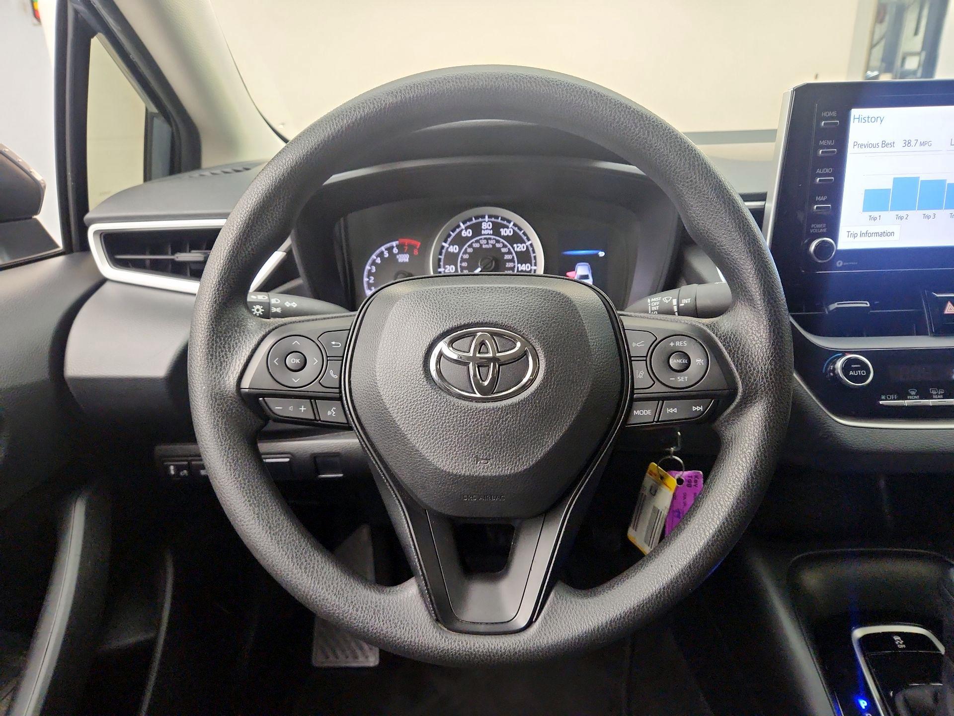 Thumbnail: 2021 Toyota Corolla - 10