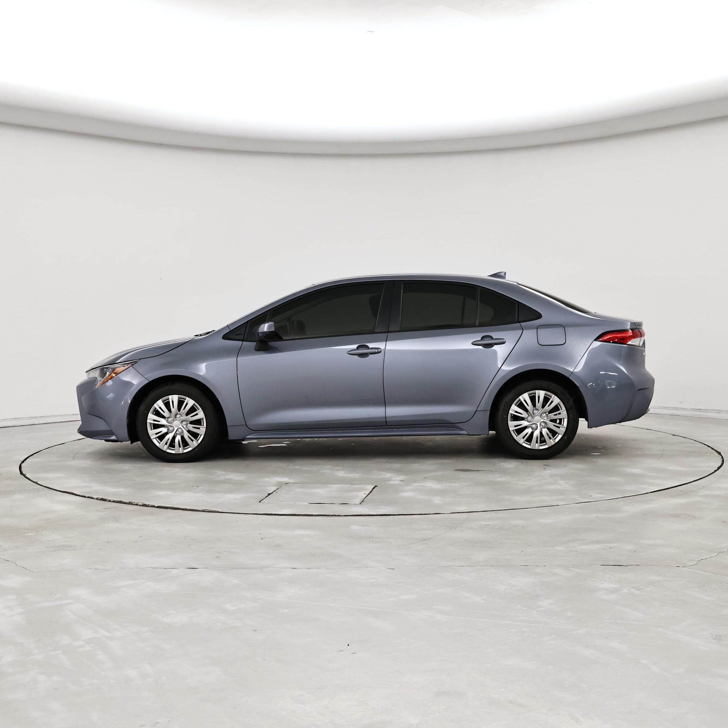 Thumbnail: 2021 Toyota Corolla - 3