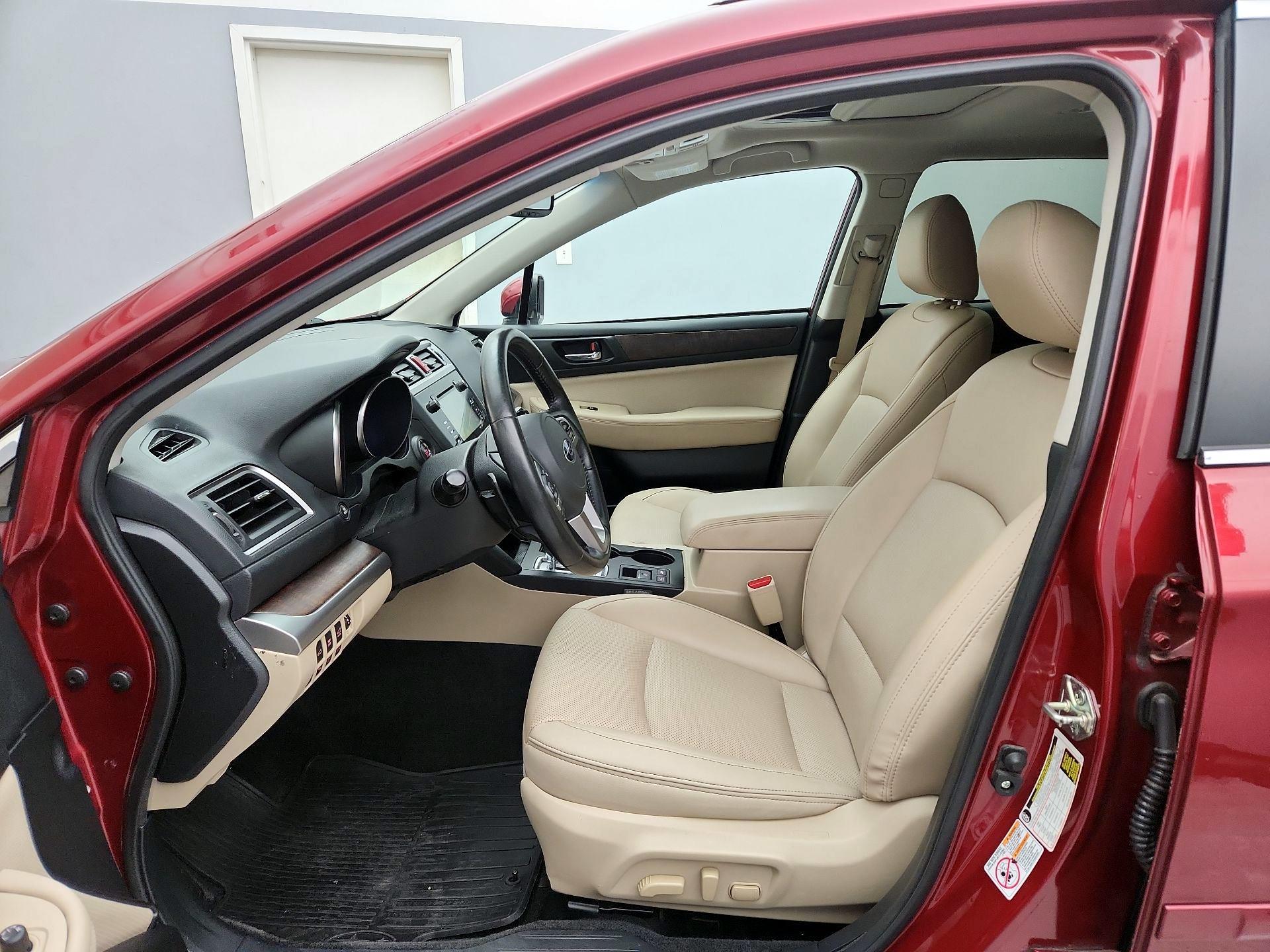 Thumbnail: 2015 Subaru Outback - 11