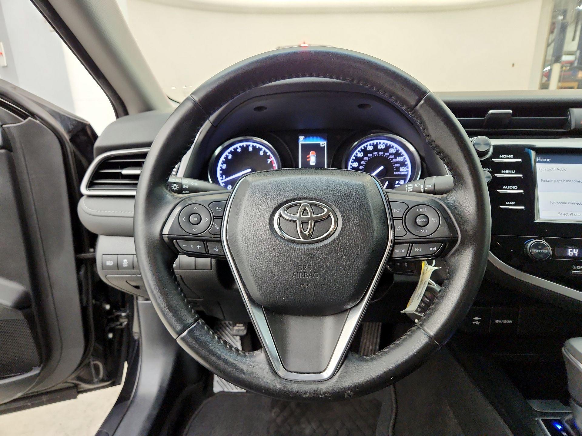 Thumbnail: 2019 Toyota Camry - 10