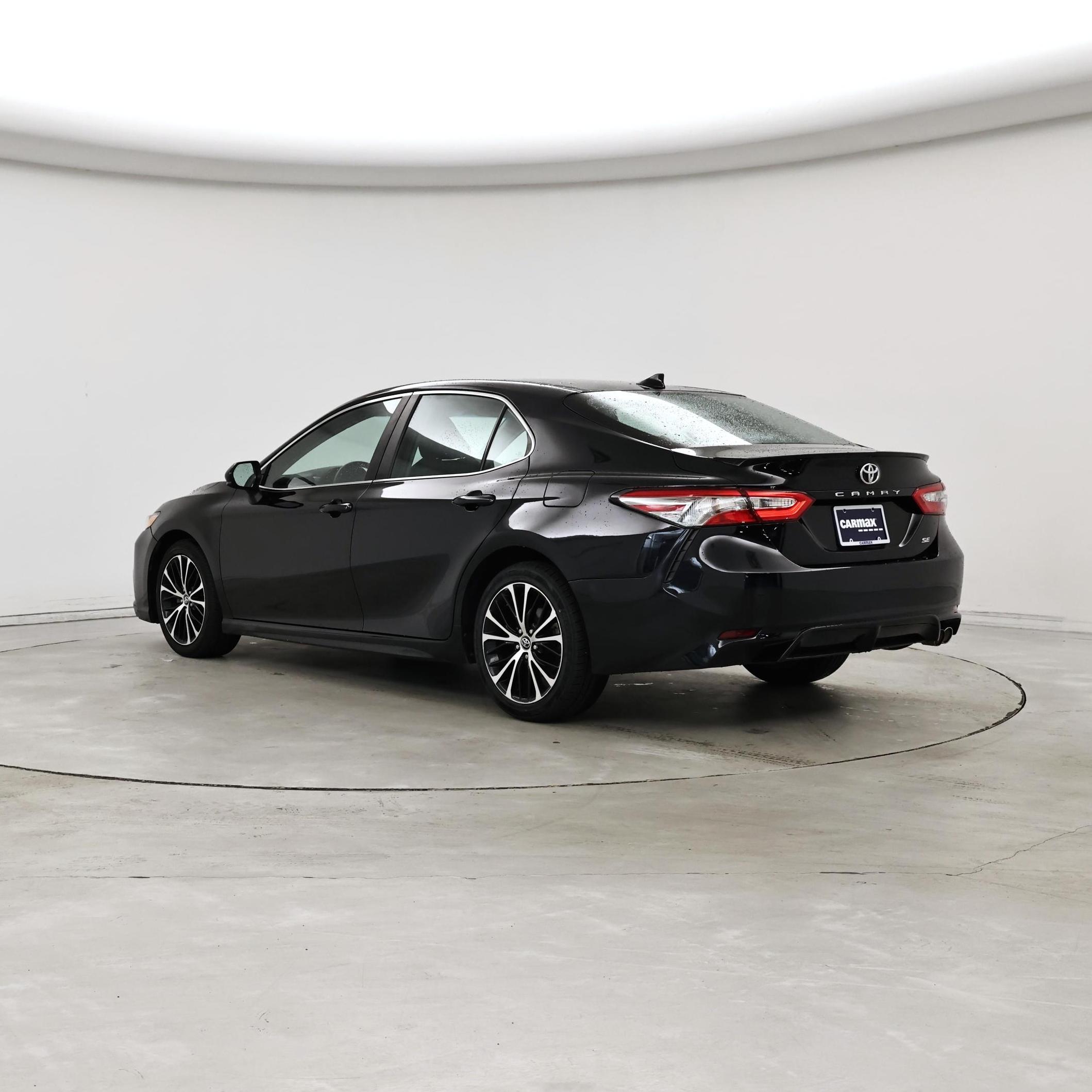 Thumbnail: 2019 Toyota Camry - 2