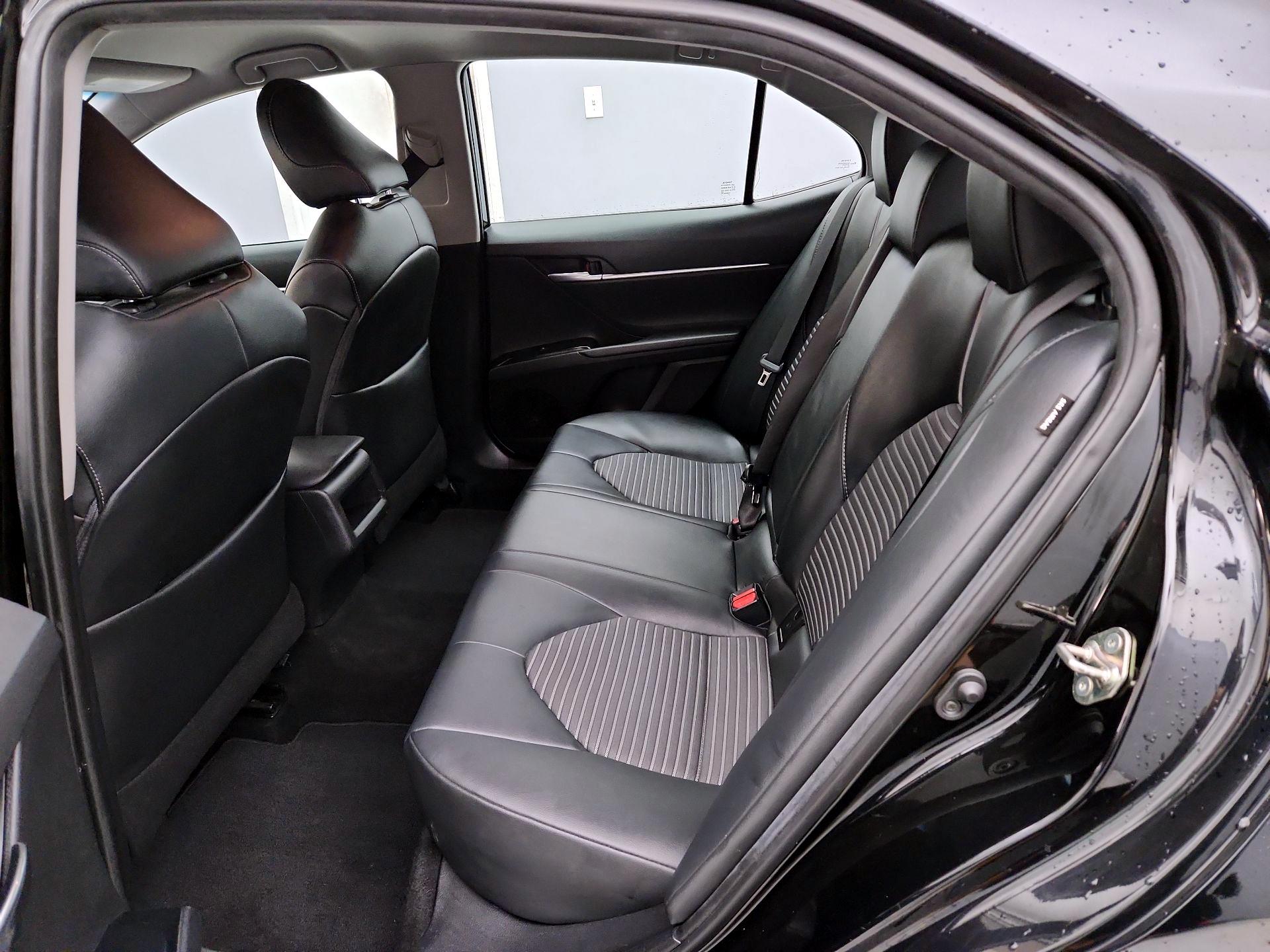 Thumbnail: 2019 Toyota Camry - 19