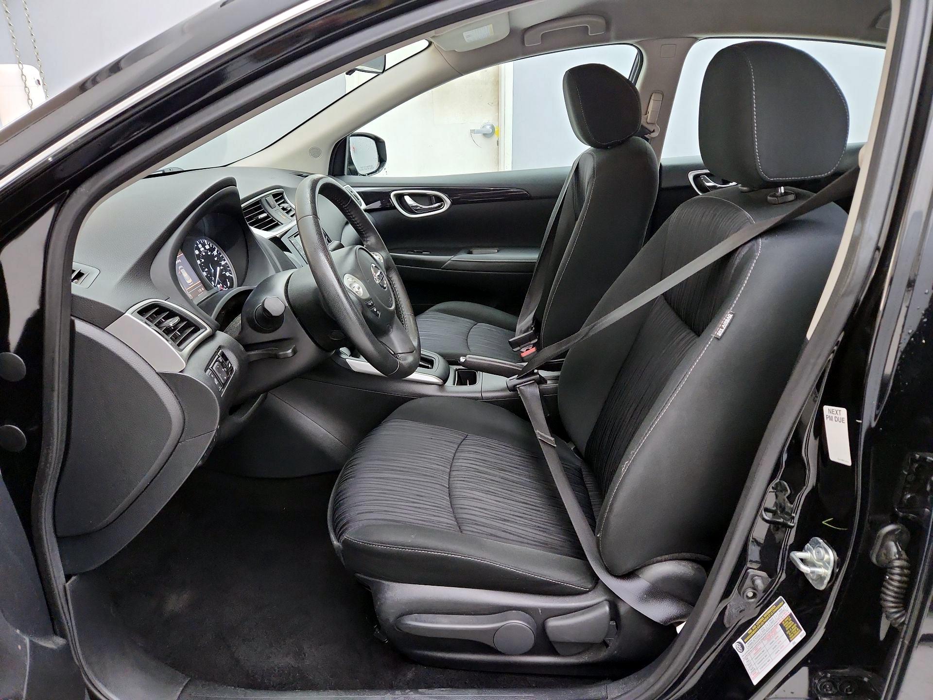 Thumbnail: 2019 Nissan Sentra - 11