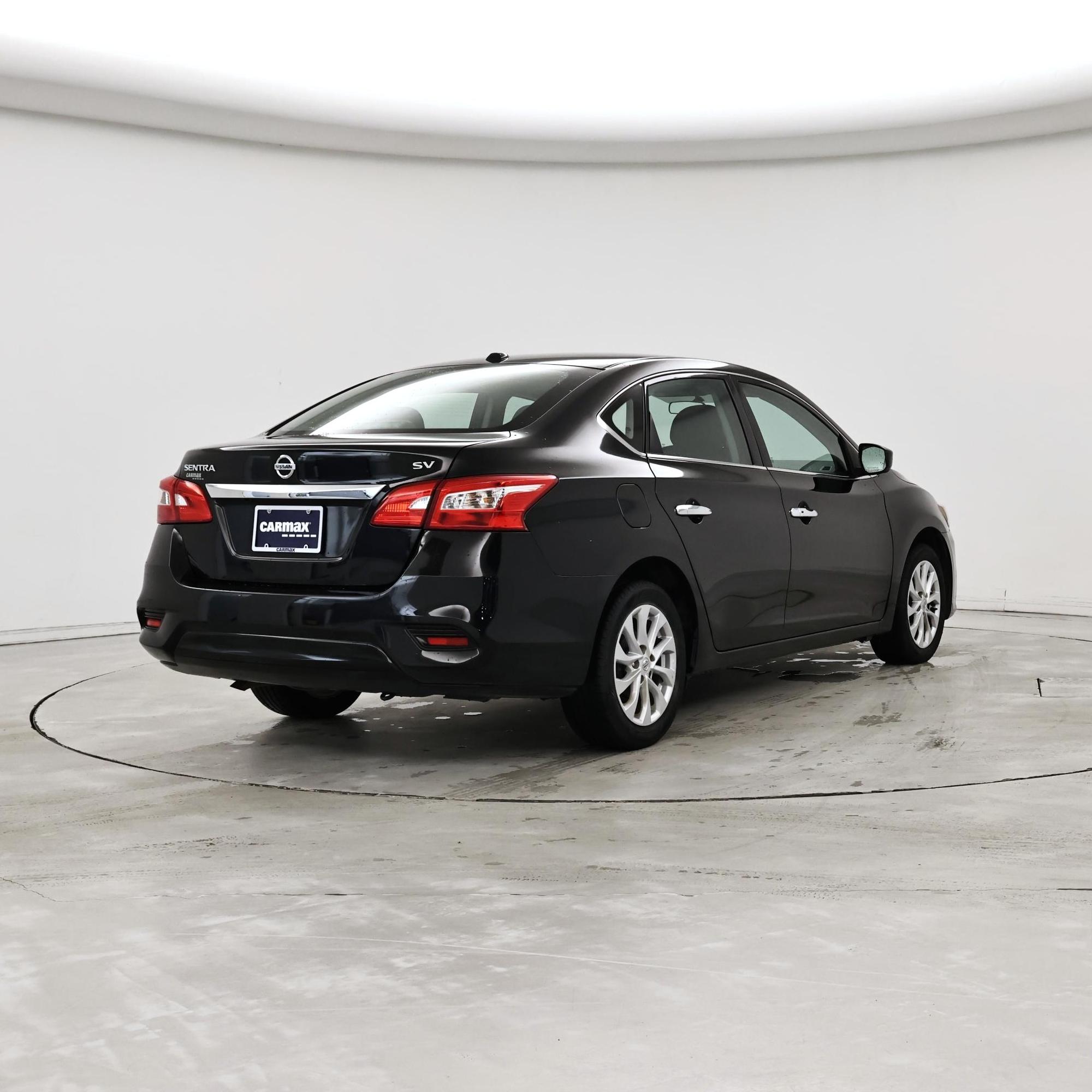Thumbnail: 2019 Nissan Sentra - 8