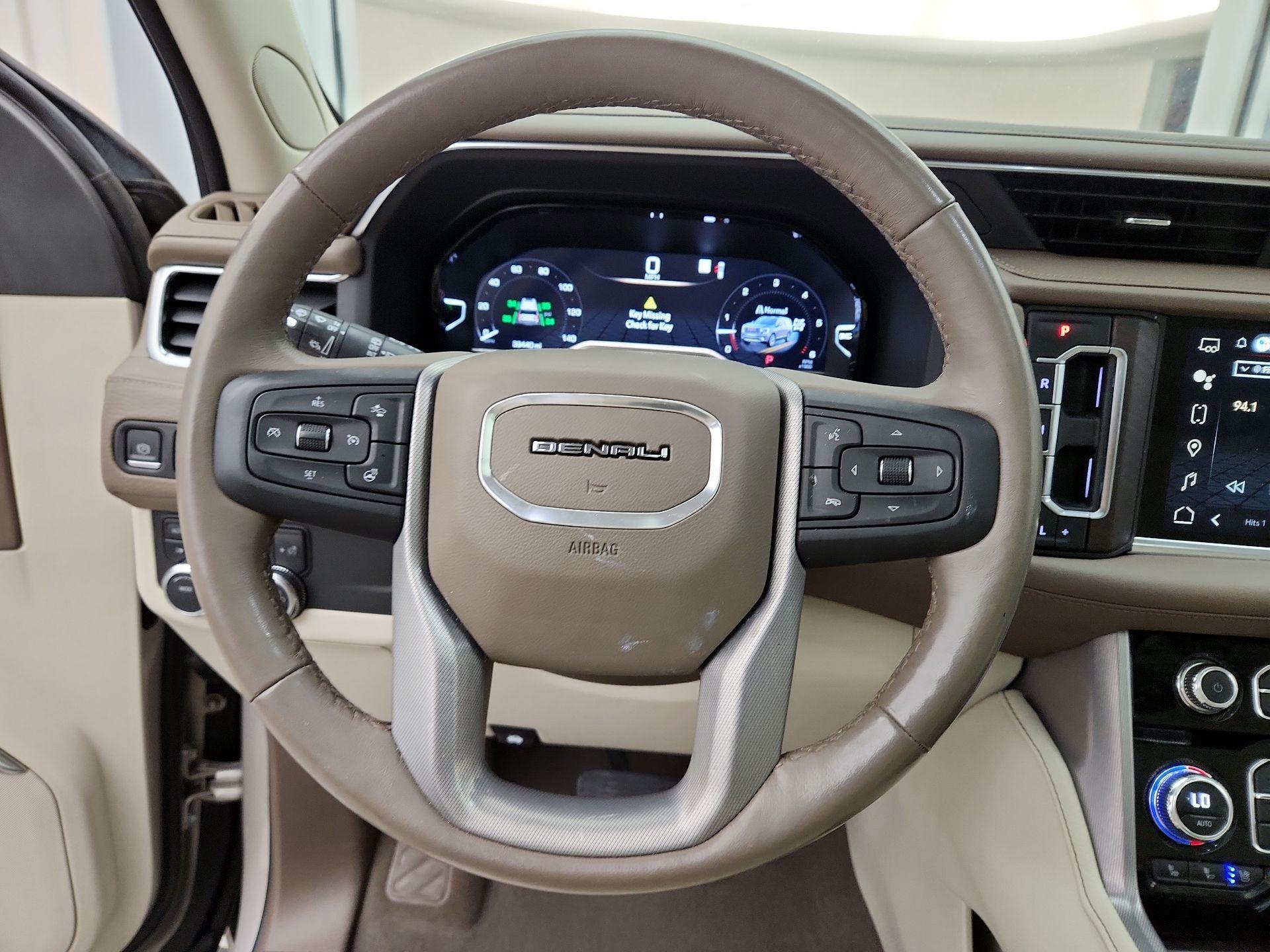 Thumbnail: 2023 GMC Yukon XL - 10