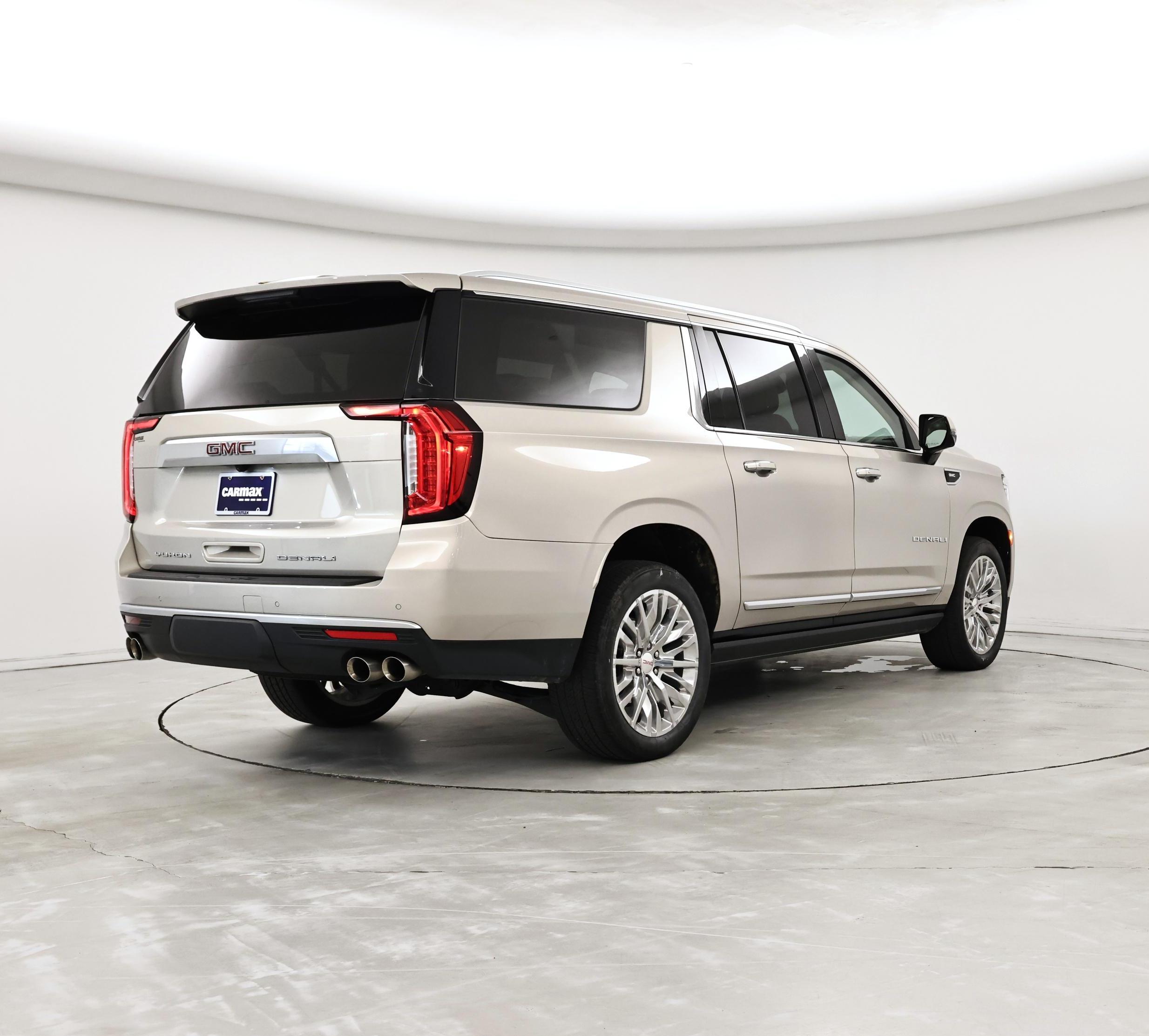 Thumbnail: 2023 GMC Yukon XL - 8