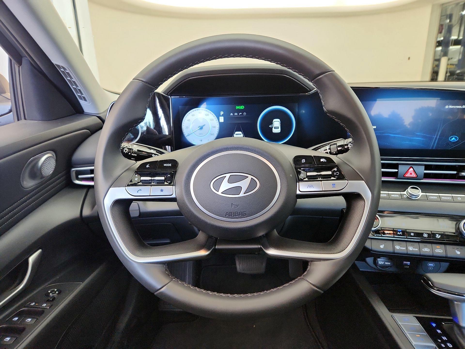 Thumbnail: 2024 Hyundai Elantra - 10